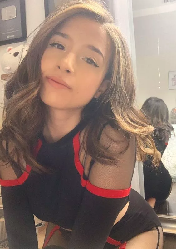 feeding Pokimane posted by kelkser44