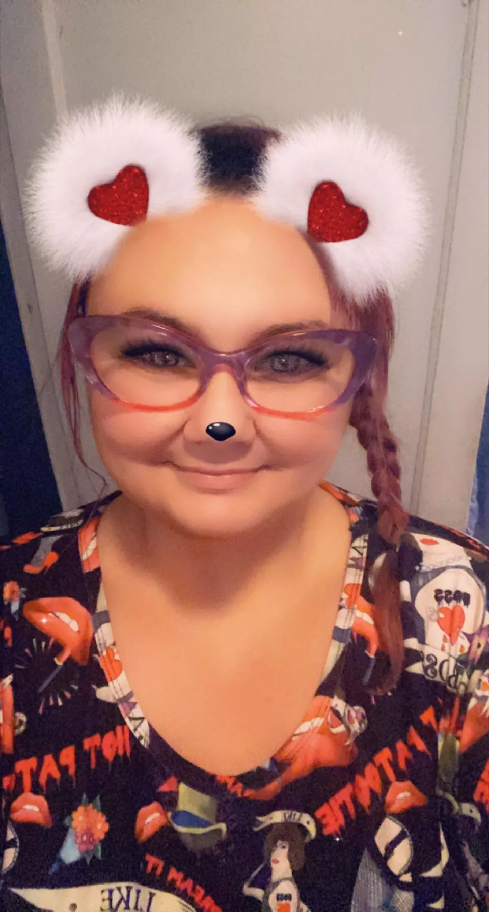 Feeling cute this morning â˜ºï¸ posted by kittypoppins13