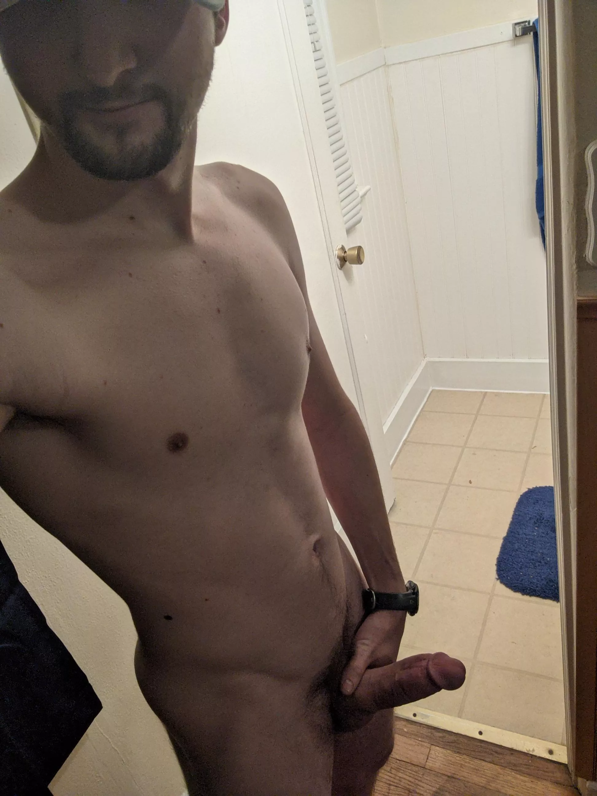 Feeling strong tonight (m) posted by Huffaluffagus85