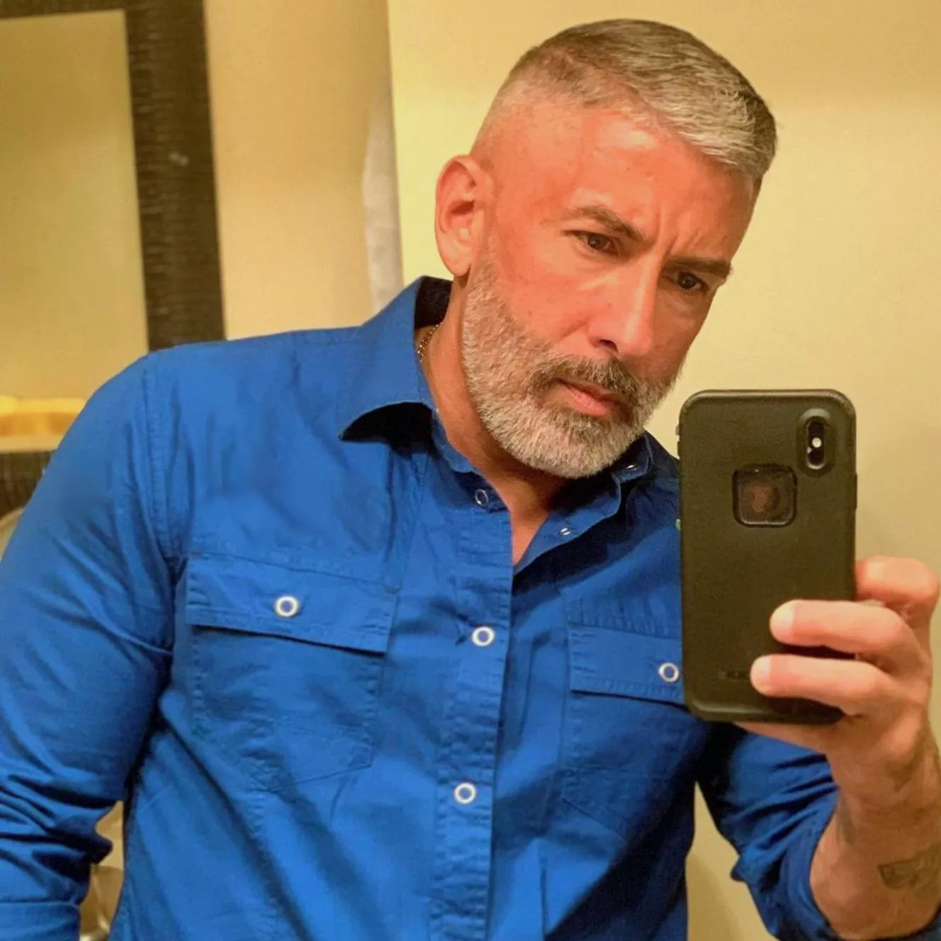 Feeling the blue shirt today posted by SilverheadBeau