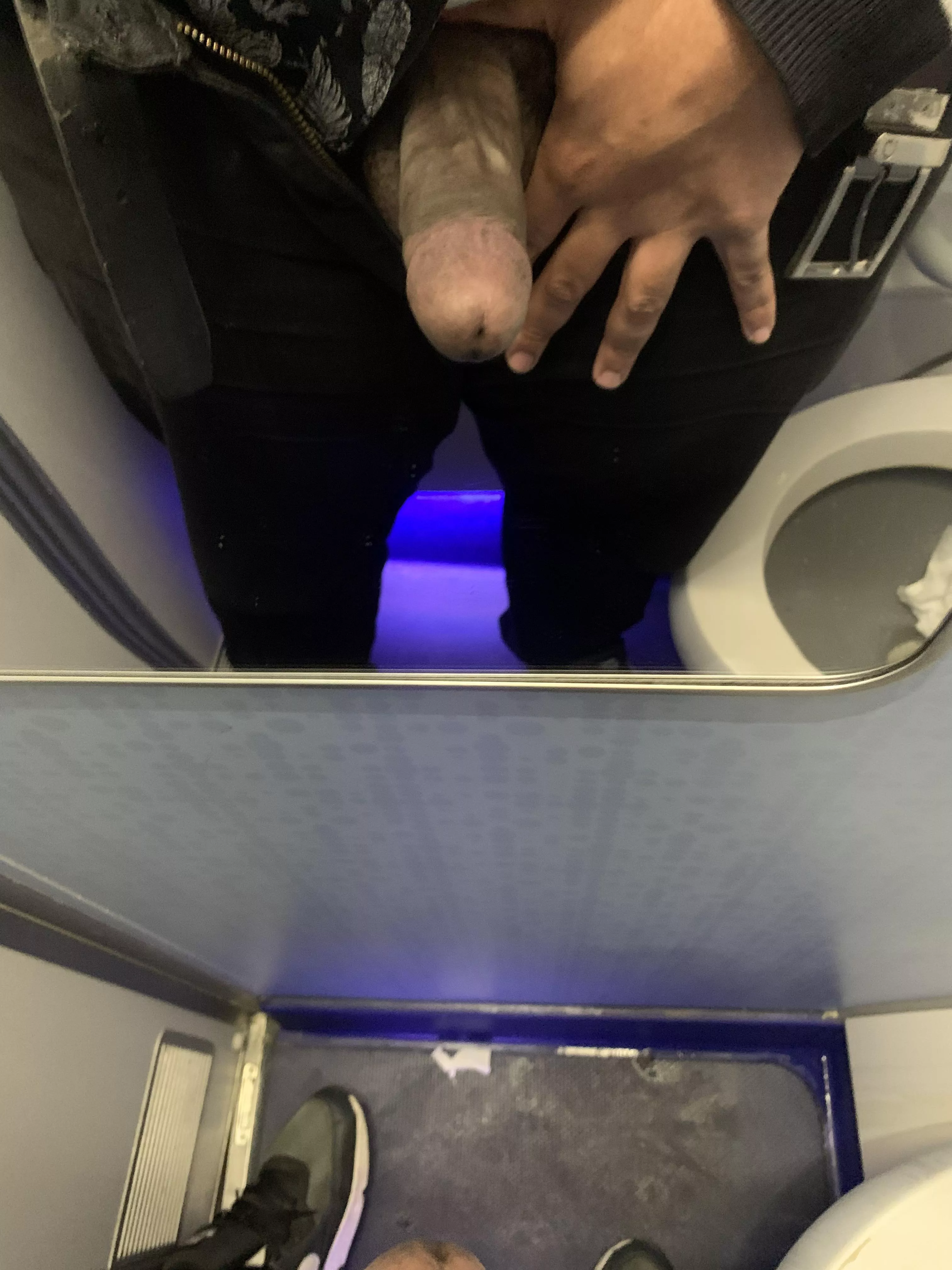 Feels to good to take my dick out on the plane. posted by prince_of_montague