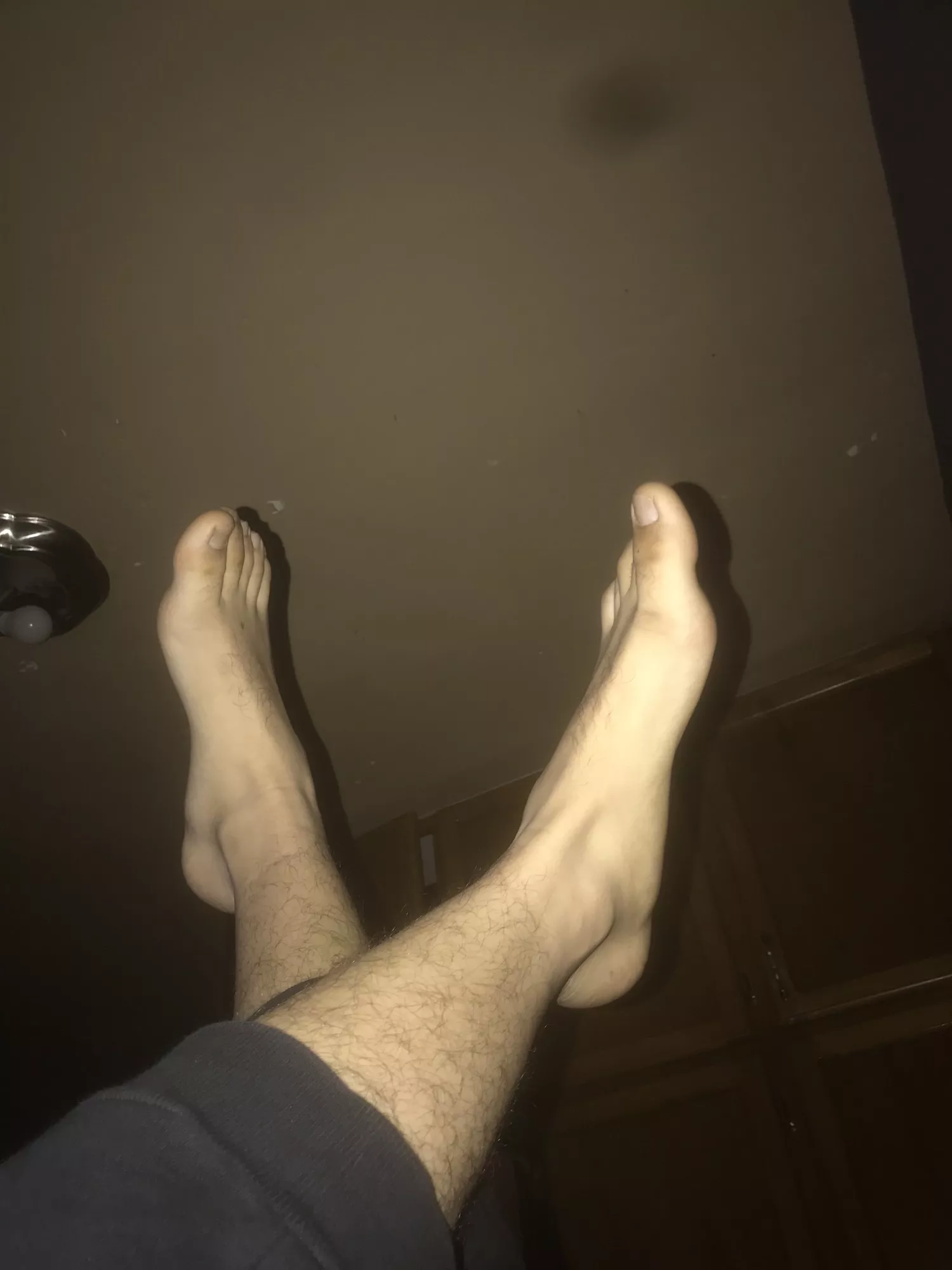 feet in the air 🥴 posted by guy-with-a-cock