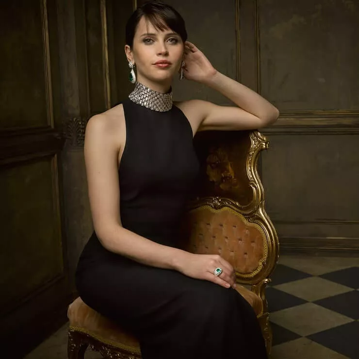 Felicity Jones posted by Grandvilleq