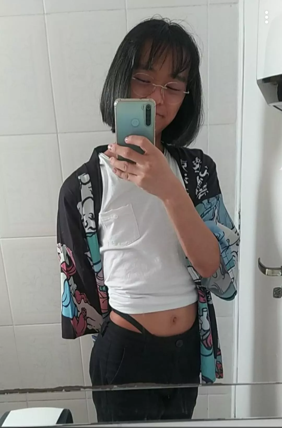 felt cute and absolutely loved this kimono :3 posted by jubileavemealone