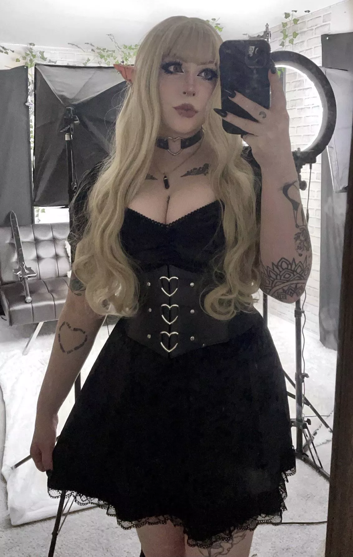 felt cute in this 🖤 posted by gothpixi