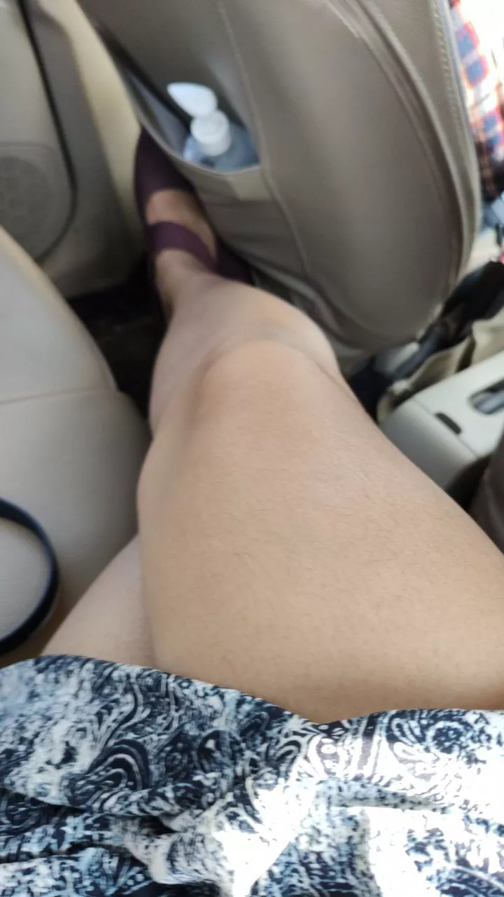 Felt like showing off my legs today! posted by badkinkycouchpotato