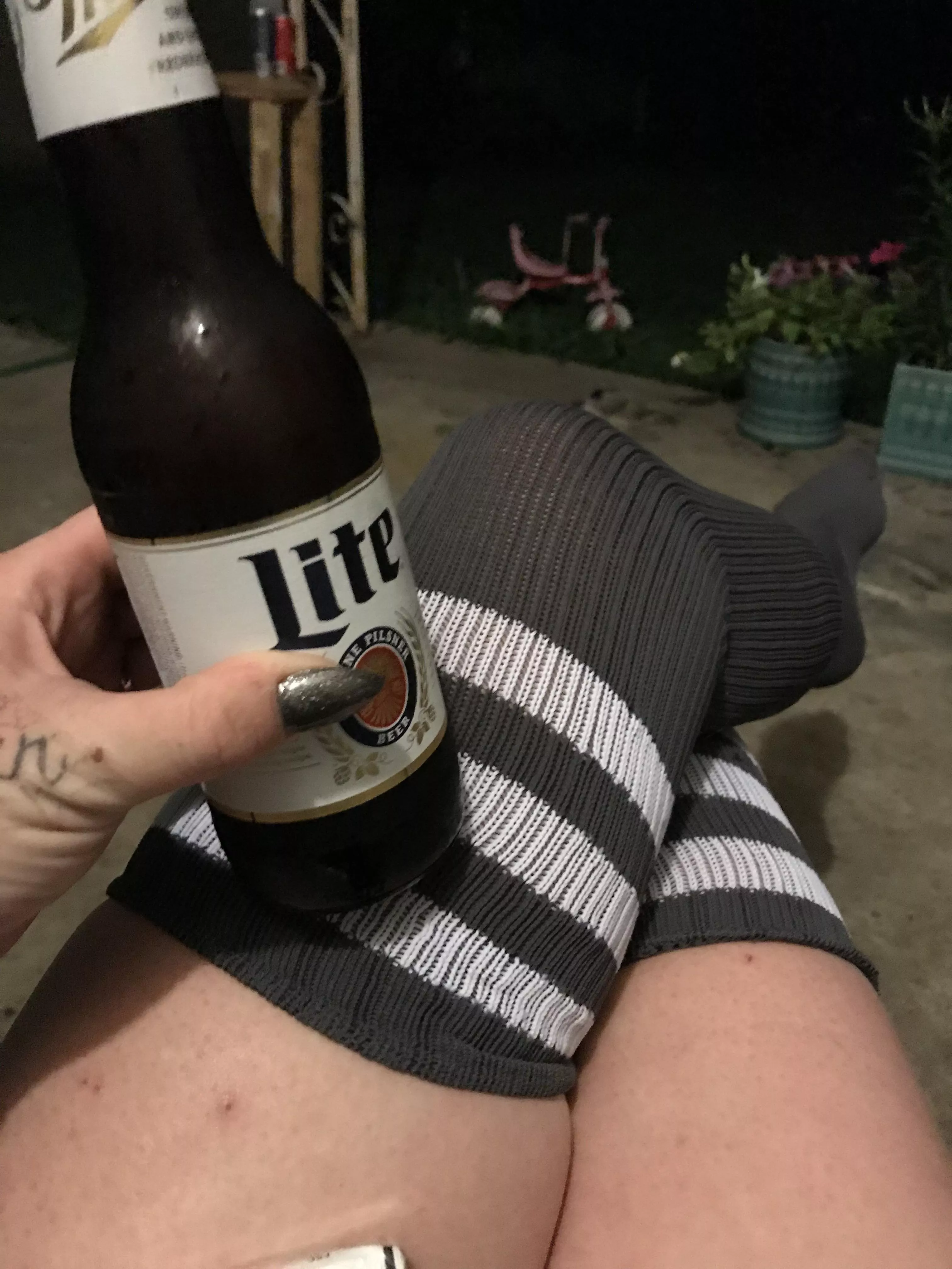 [female] High socks and brewskies…. Noms 😉 posted by KaleNegative227