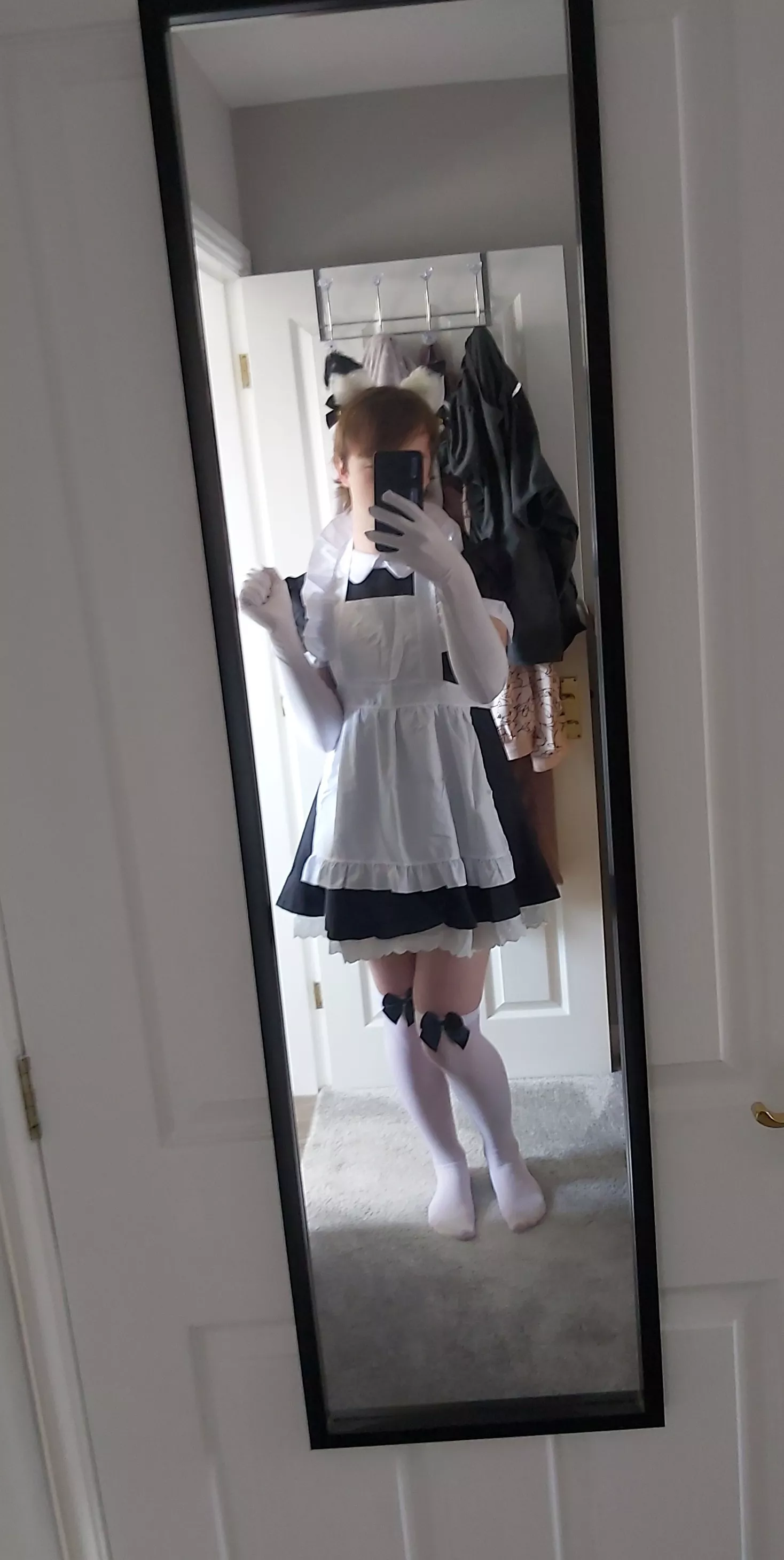 Femboy maid for hire :3 (from old account) posted by dvatrap