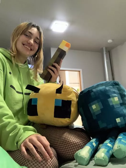 Femboy... Minecraft... Maybe someone could make a clever caption out of this posted by honeymilkcarnival