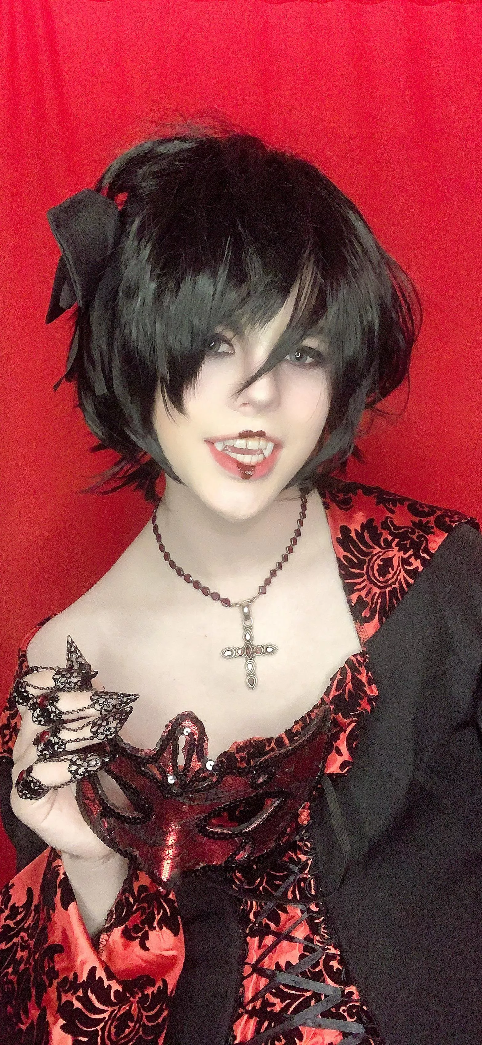 Femboy Vampire posted by ImperiiAvrelivs