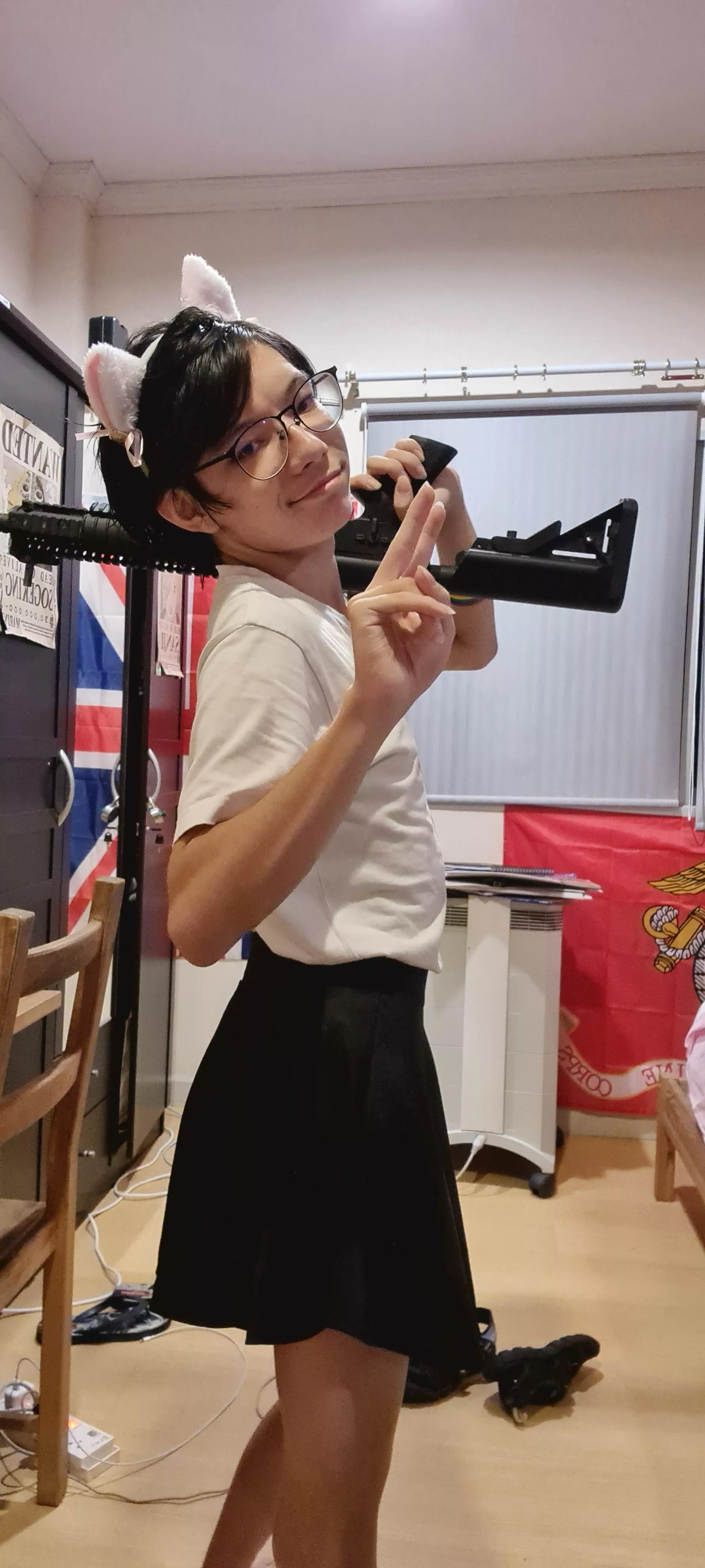 Femboy with gun☺☺ posted by Pasta1576