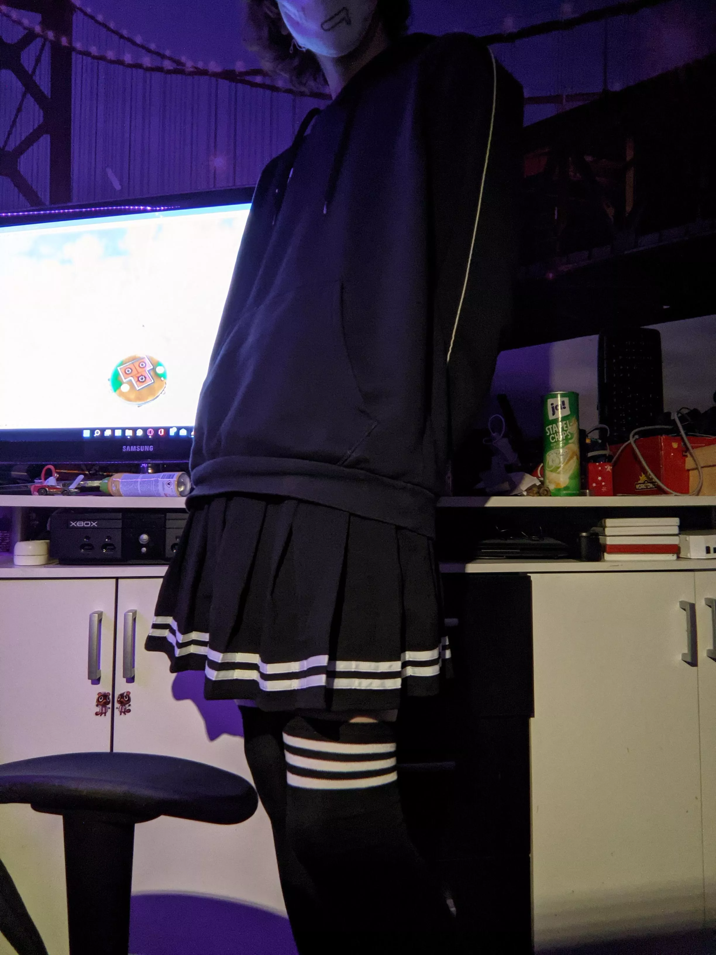 Finaly got my first skirt and thigh highs posted by LappenKing