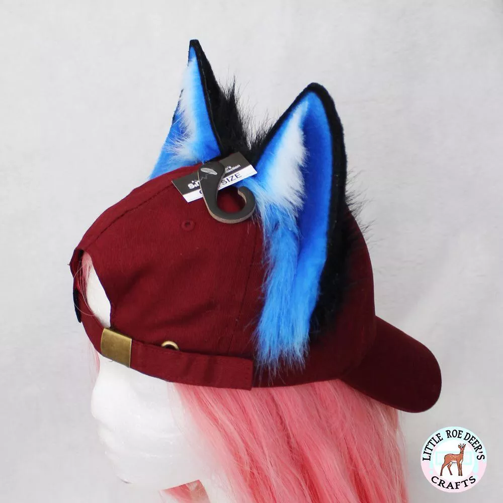 Finished custom cap with ears! I love these colors! ❤️ made by me posted by siarczi