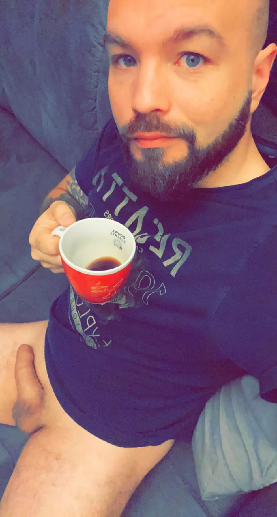 First post here, want to share some coffee? posted by Arnvp