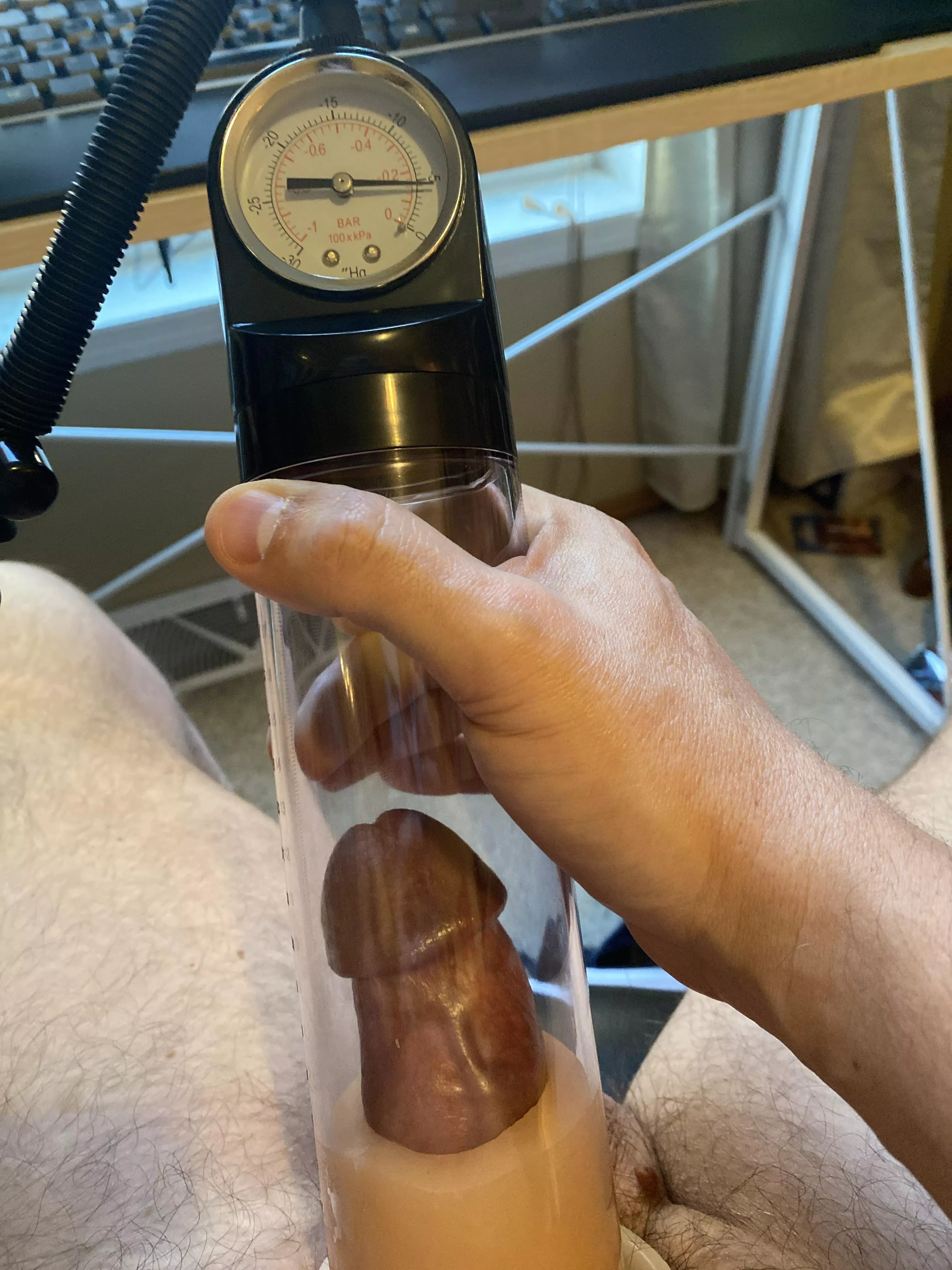 First pump. How am I doing? Please share tips posted by drunkkoala75