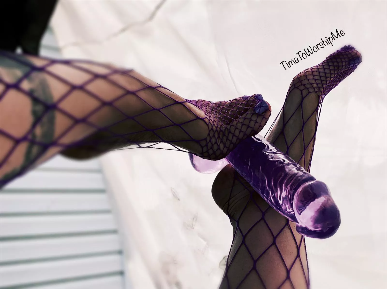 Fishnet Friday is my favorite! 💋😈 posted by TimeToWorshipMe