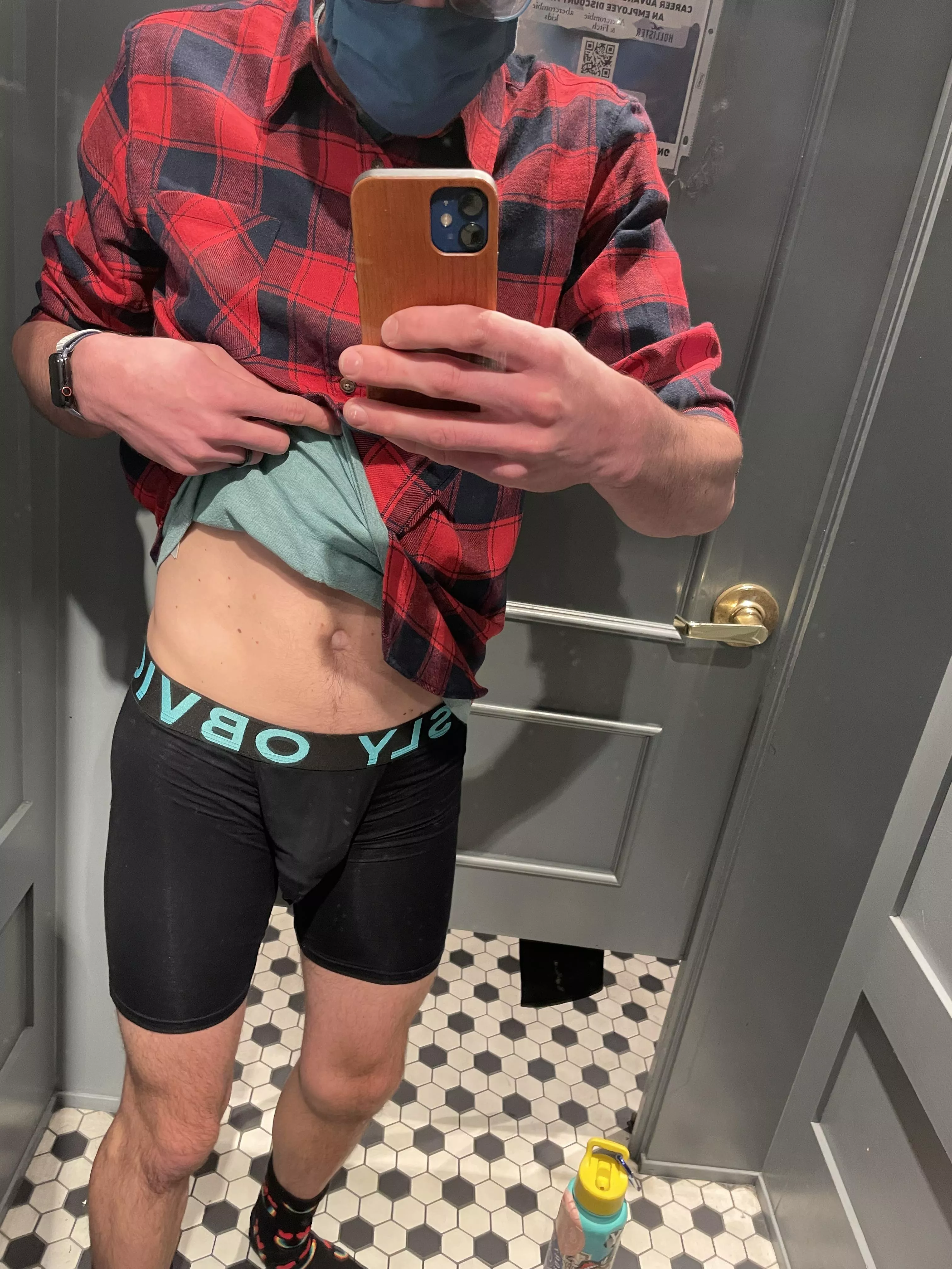 Fitting room photo. posted by undieguy96