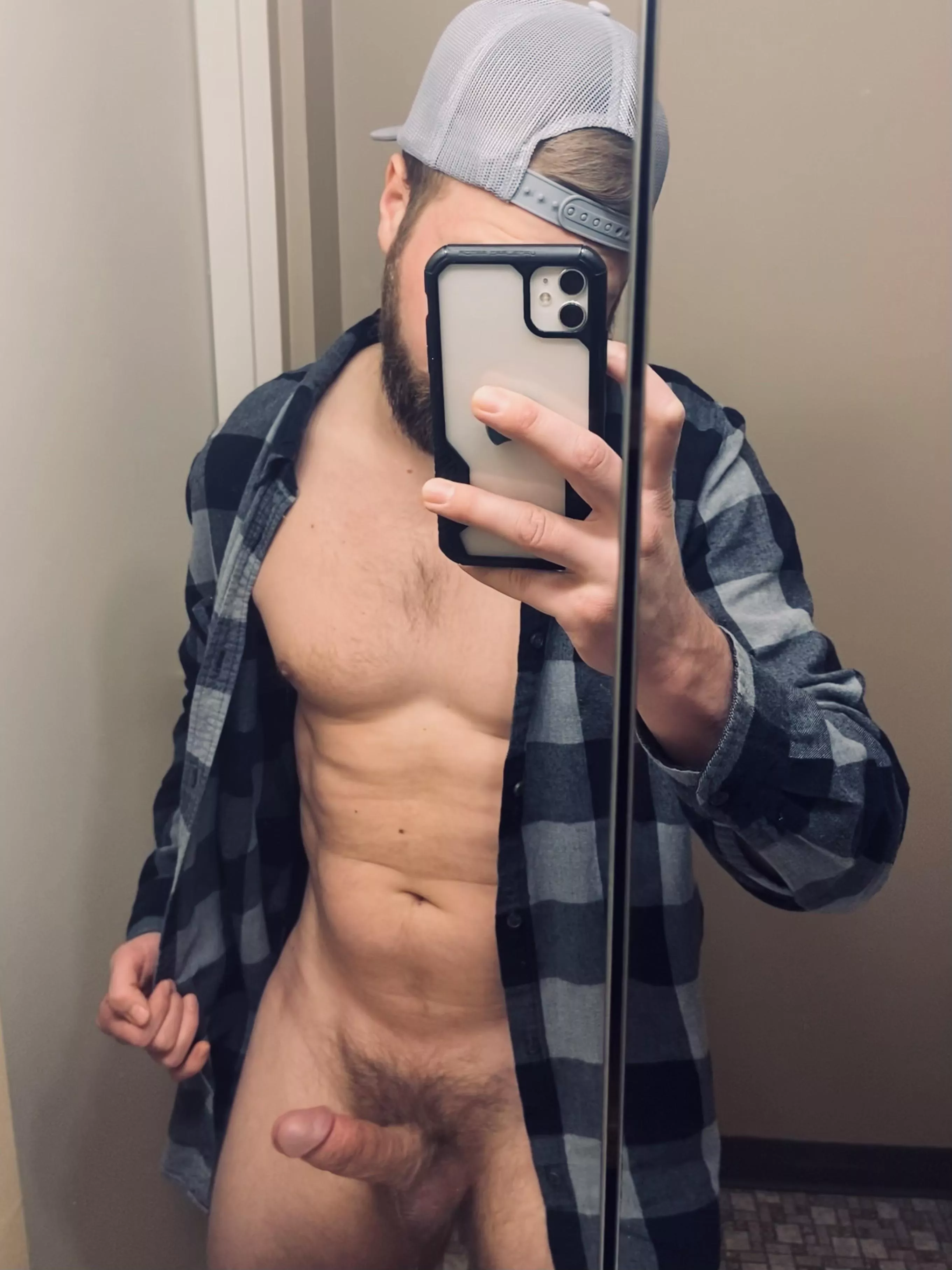 Flannel season is my favorite (36) posted by showtheg00ds