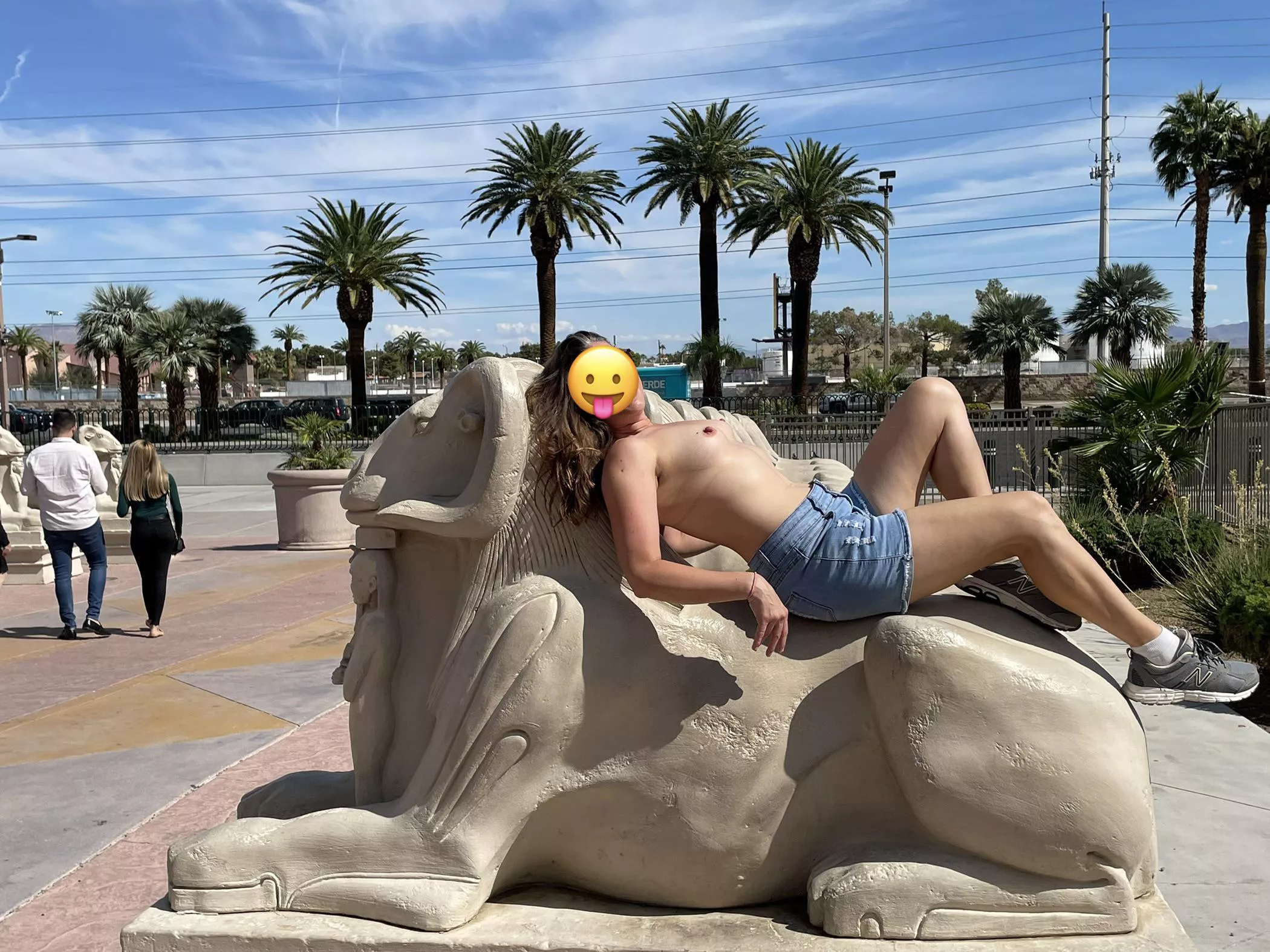 Flashing in Las Vegas posted by NJ_Naked_Biker