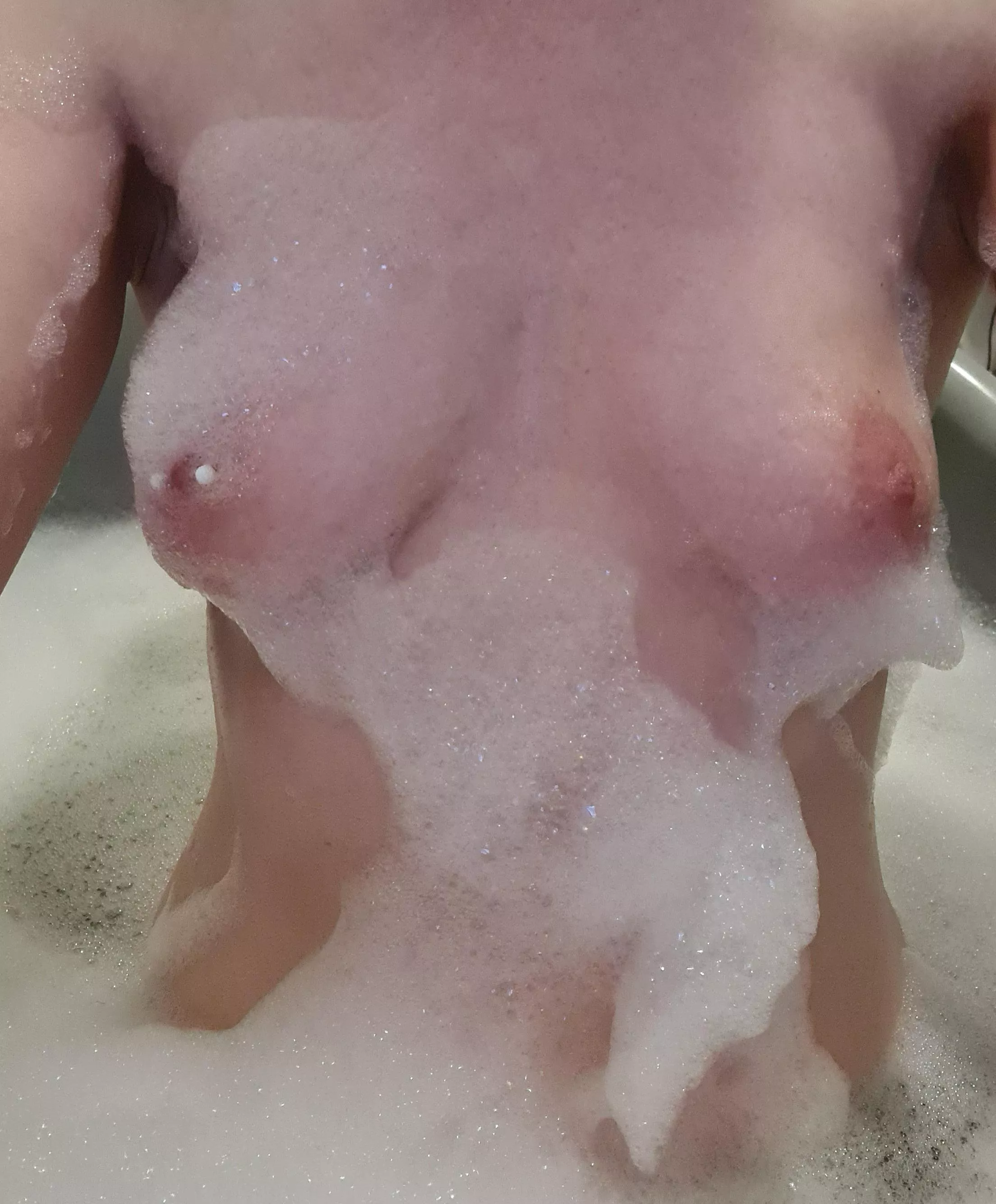 Foam Titties 💦💦😁😁 posted by Clumsy_Princess_1983