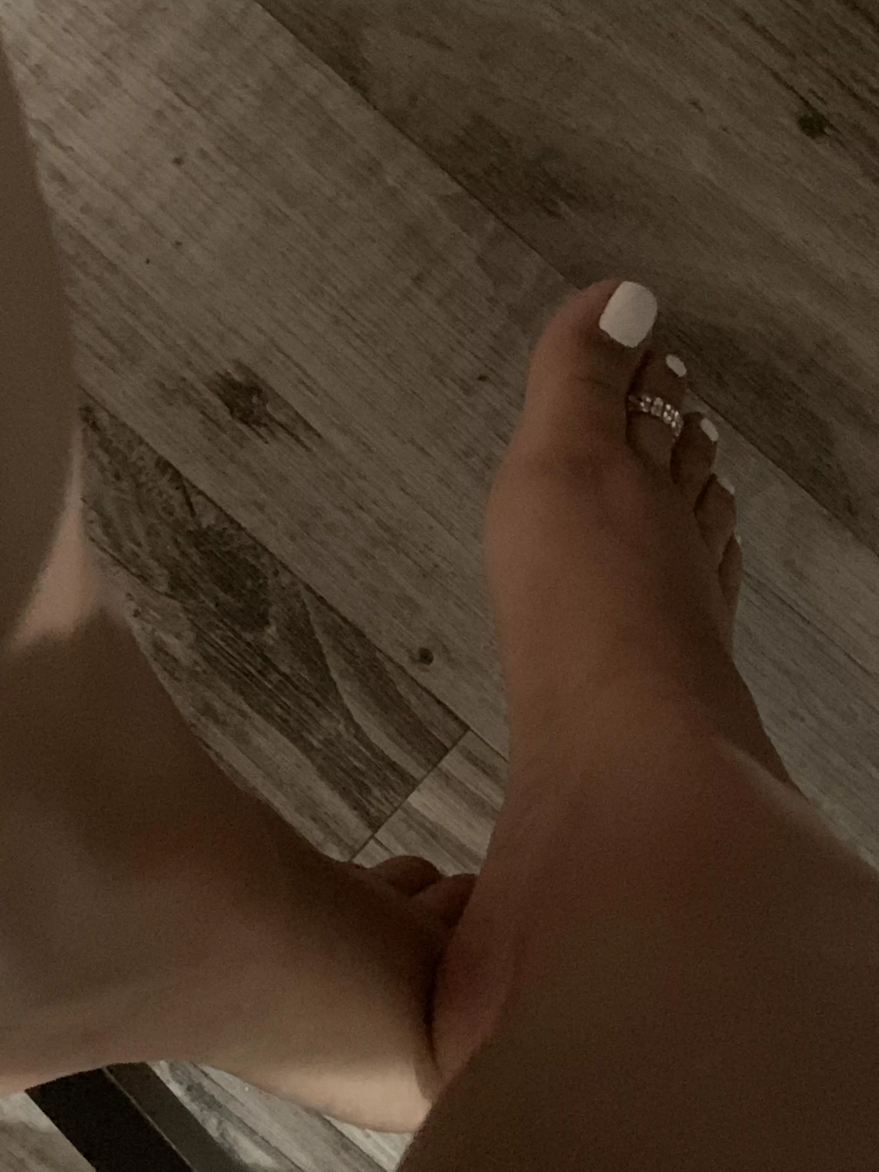 Foot fetish anyone? #feet #footfetish posted by redditfansquirt