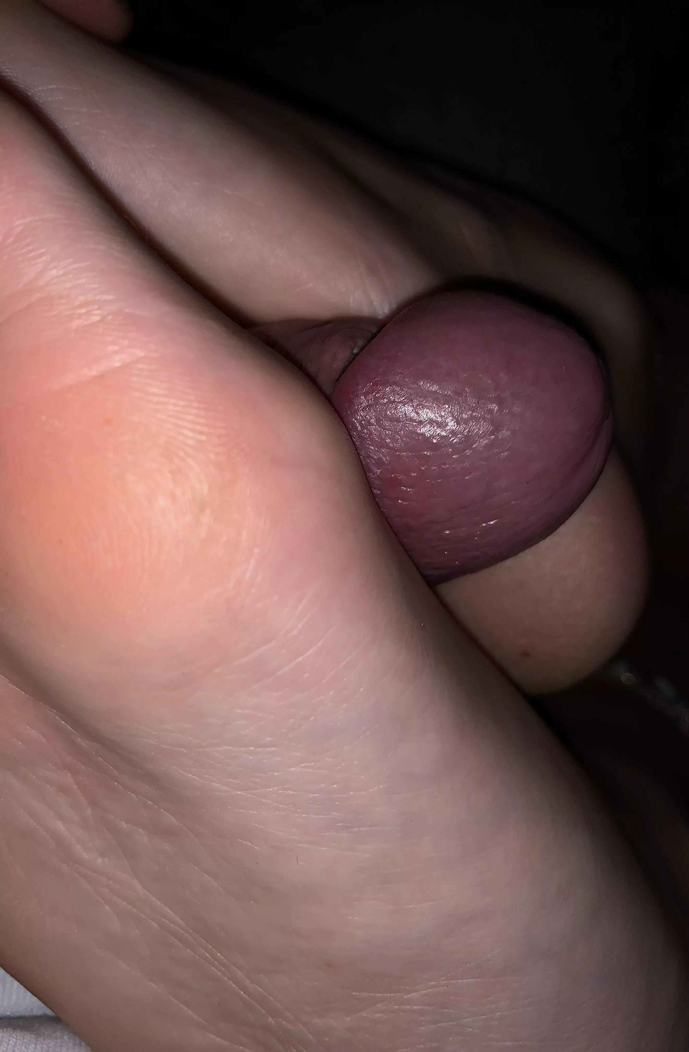 Footjob posted by 2020Qwert