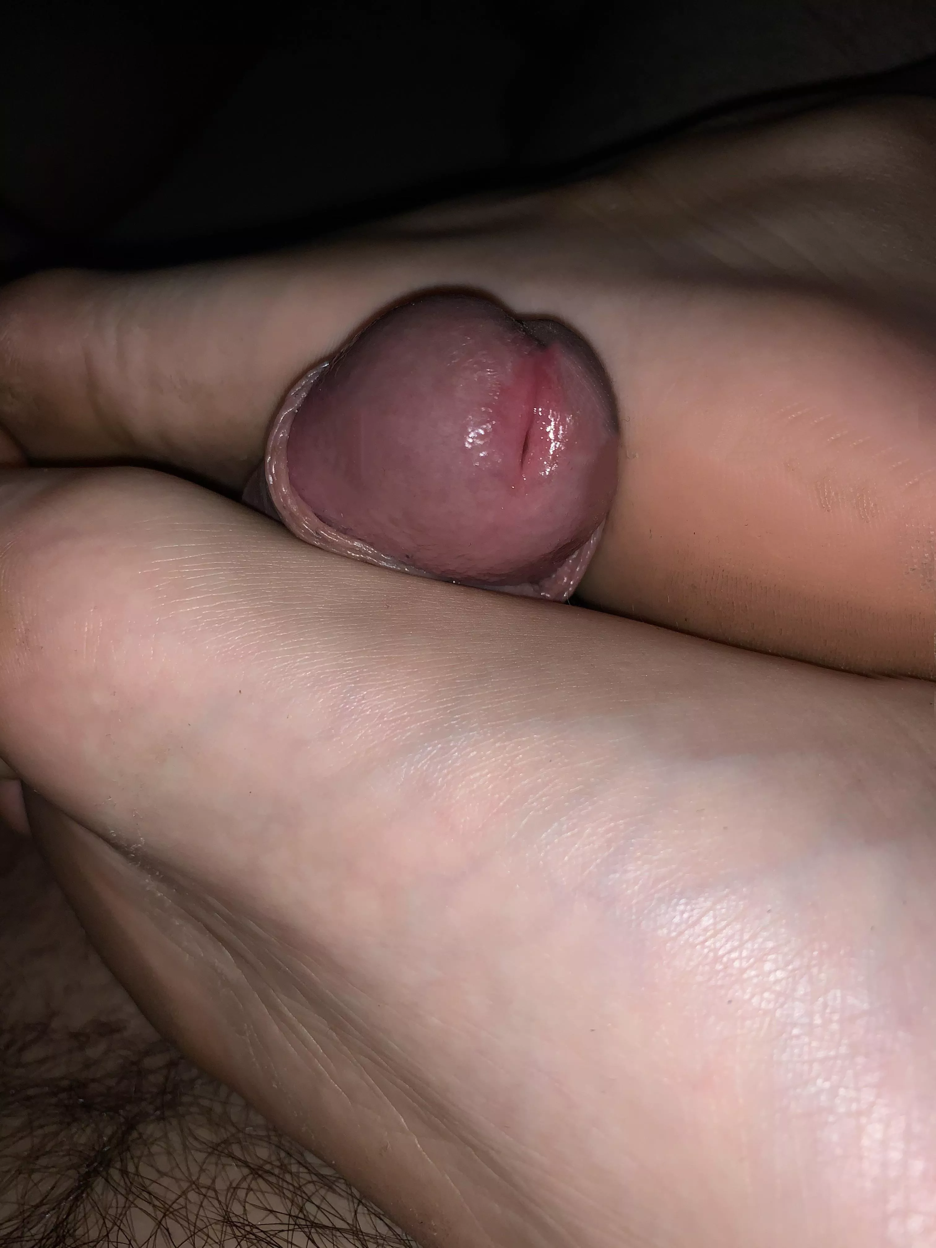 Footjob posted by 2020Qwert