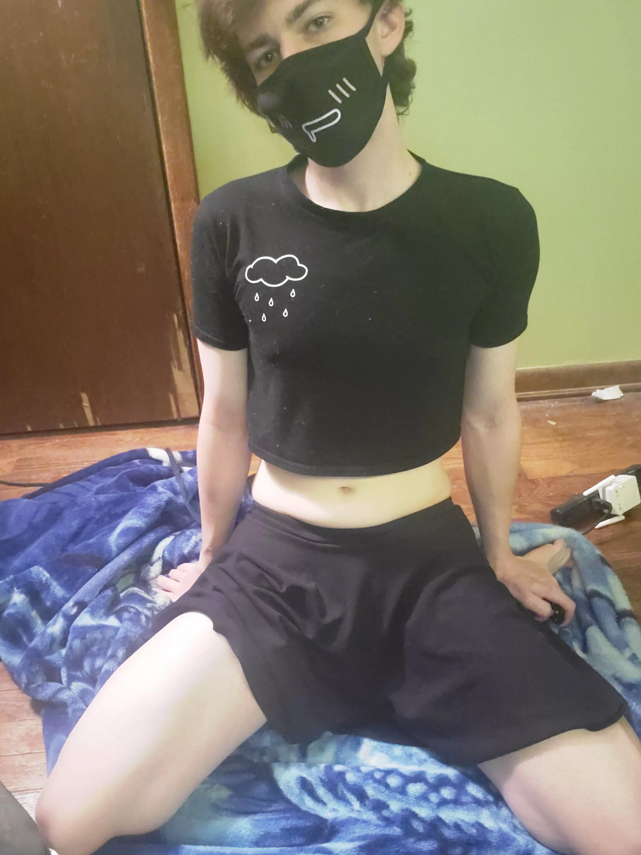 found my skirt just in time for femboy Friday posted by jjoohhnn22