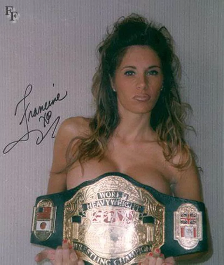 Francine with the ECW World Title posted by chocolatescumfish