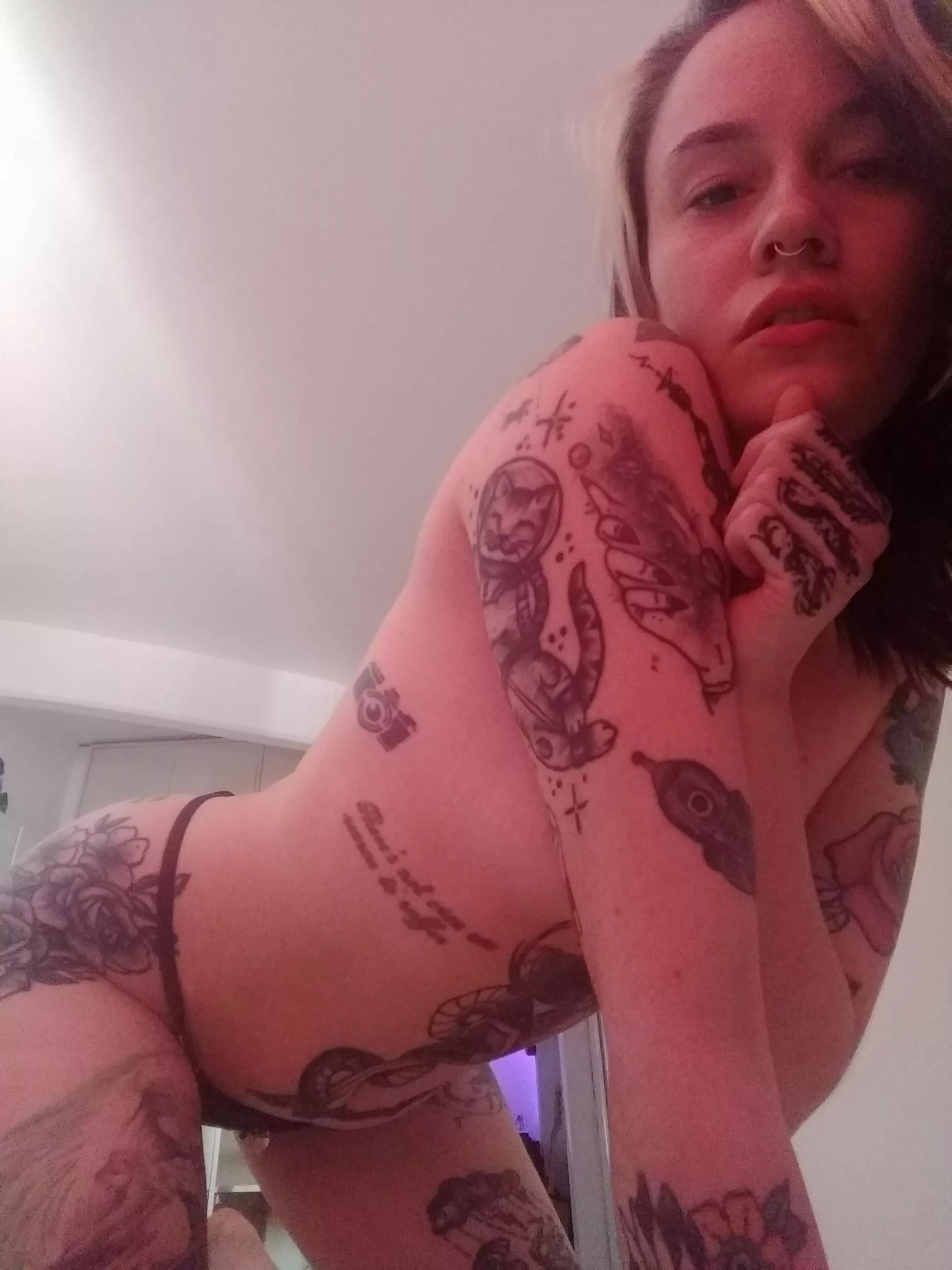 FREE SUBSCRIPTION 💟 link in comments ⬇️ Tiny inked latina 🔥 I'm into fetish. I love POV, JOI, FEMDOM, DD/LG, HUMILLIATION, TEASING. CUSTOM VIDEOS, AUDIOS, PHOTOS 💋 posted by rosebabe91