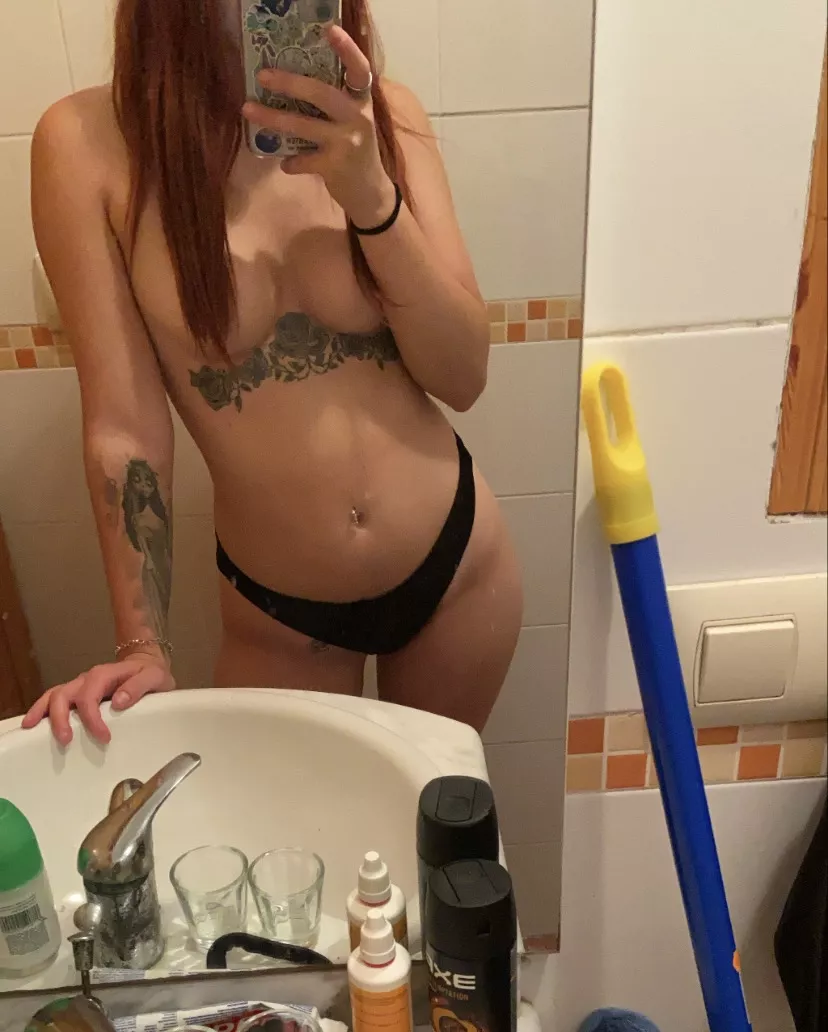 FREE TRIAL AND FREE COCK RATE LINKS ON MY PROFILE! :) UPVOTE FOR A FREE VIDEO! (DM me when done) posted by amberonly