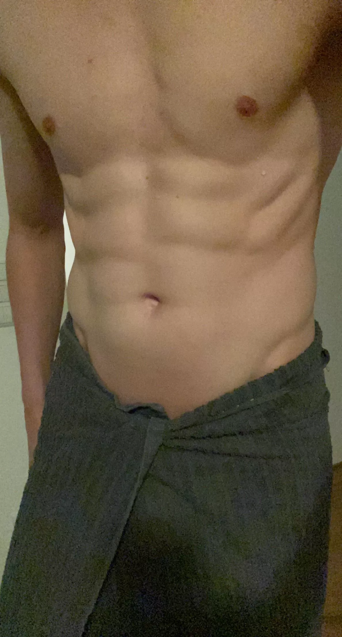 Fresh showered [m] posted by GringoLingo2