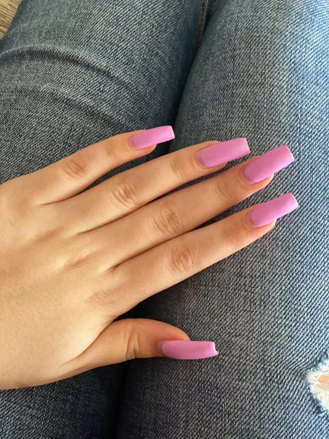 Friend new nails posted by somethingray