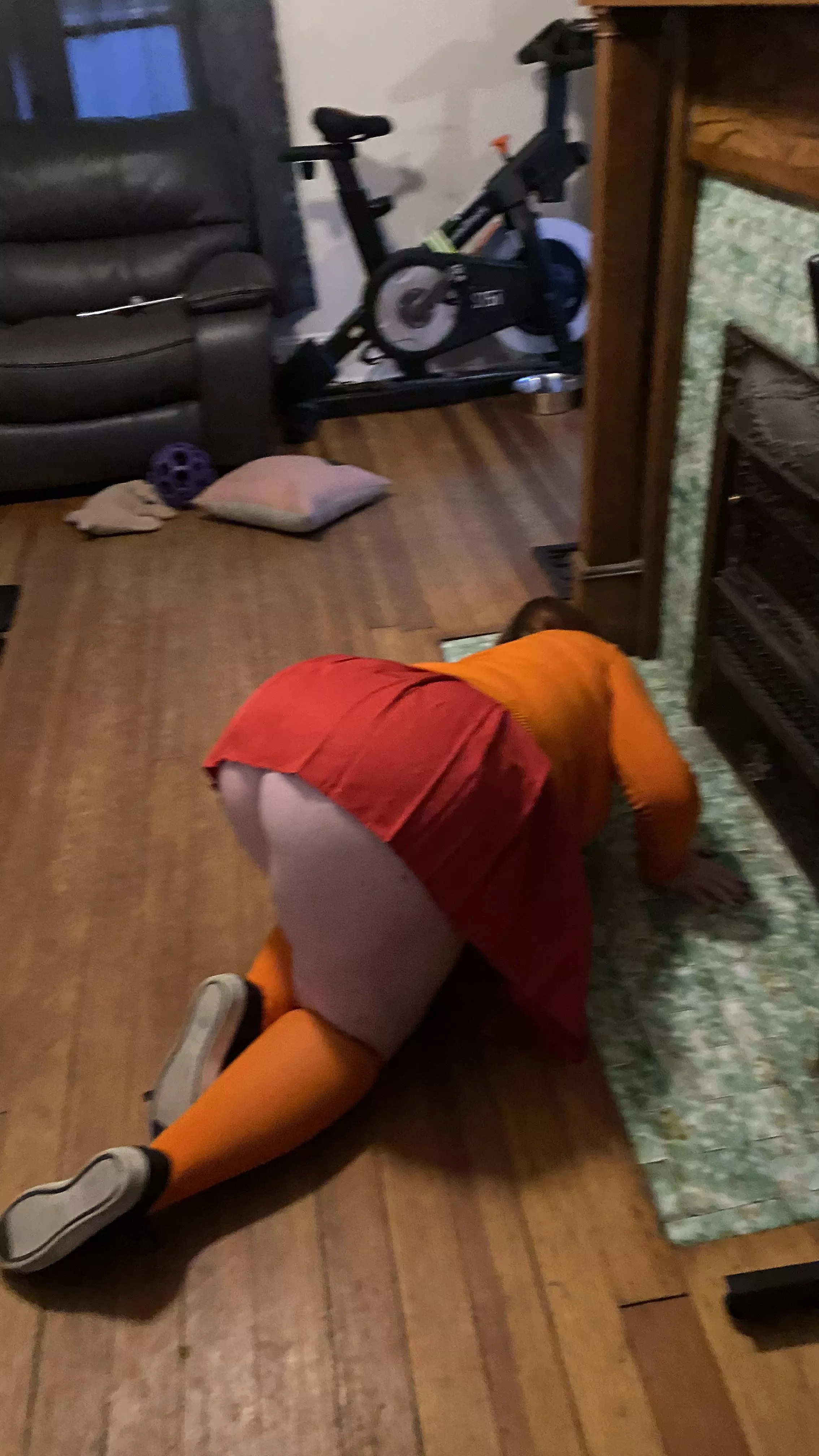 From my last live sexy Velma discovered a toy and had to B use it to escape the room posted by Beginning-Top-1503