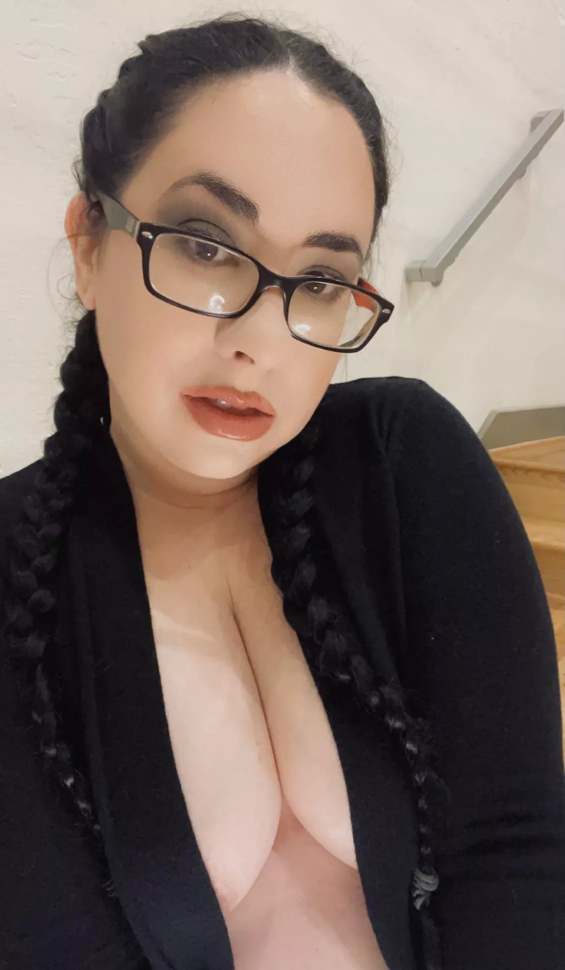 Fuck my face and squeeze my tits posted by jenafreaka