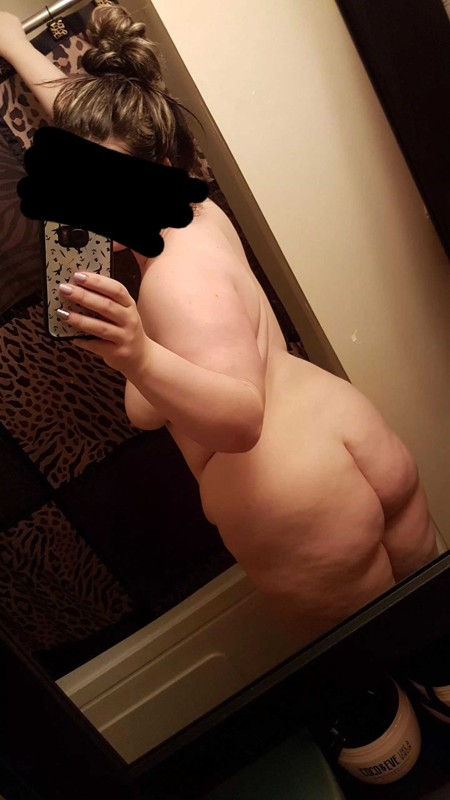 [F]ull chubby body post posted by interrobangin_