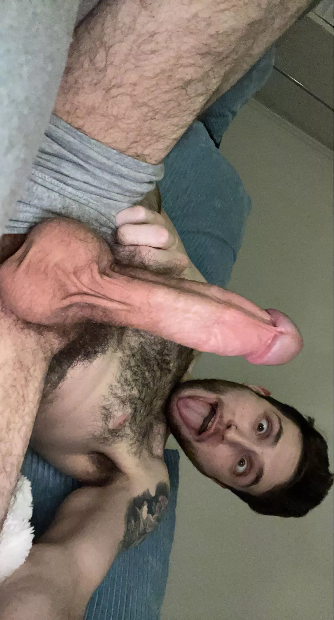 Gay! Who’s a proud chronic masturbator? Let’s trade cock n face pics! Snapchat: Bateworld69 posted by Ill-Seaworthiness123