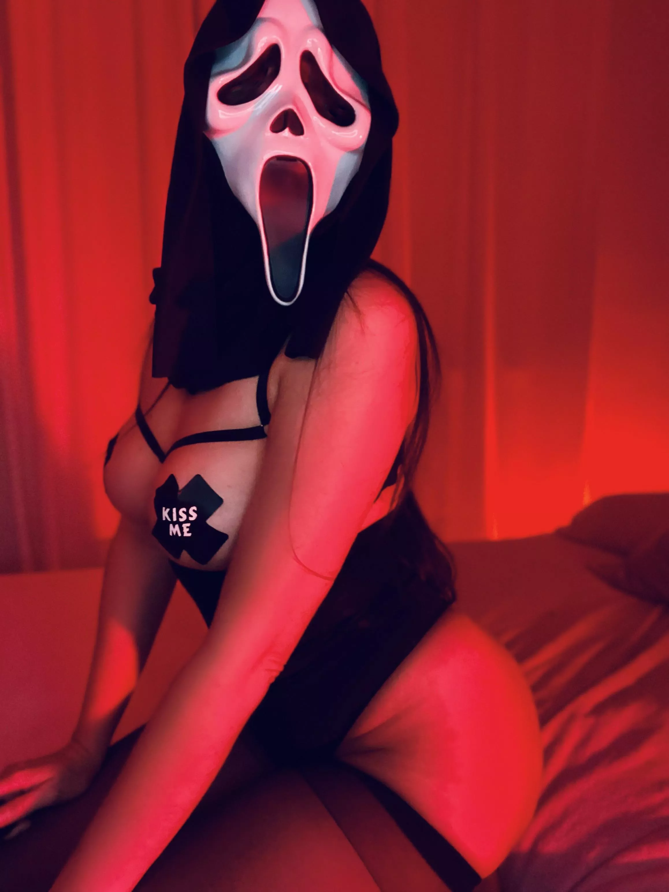 Ghostface from Scream by OnlyMeeemz posted by OnlyMeeemz