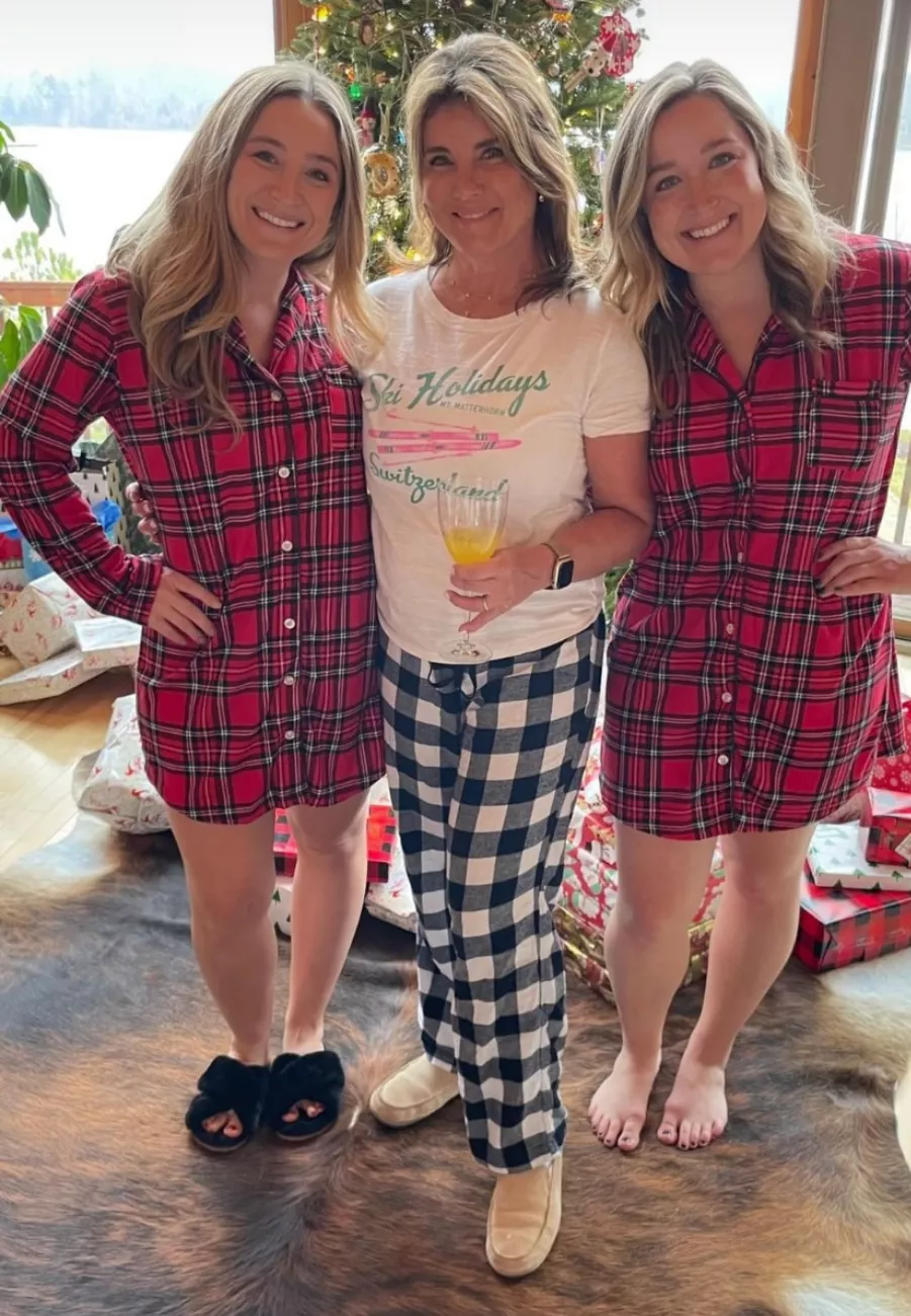 GILF mom? Or her MILF daughters? posted by MilfManGilfMan666