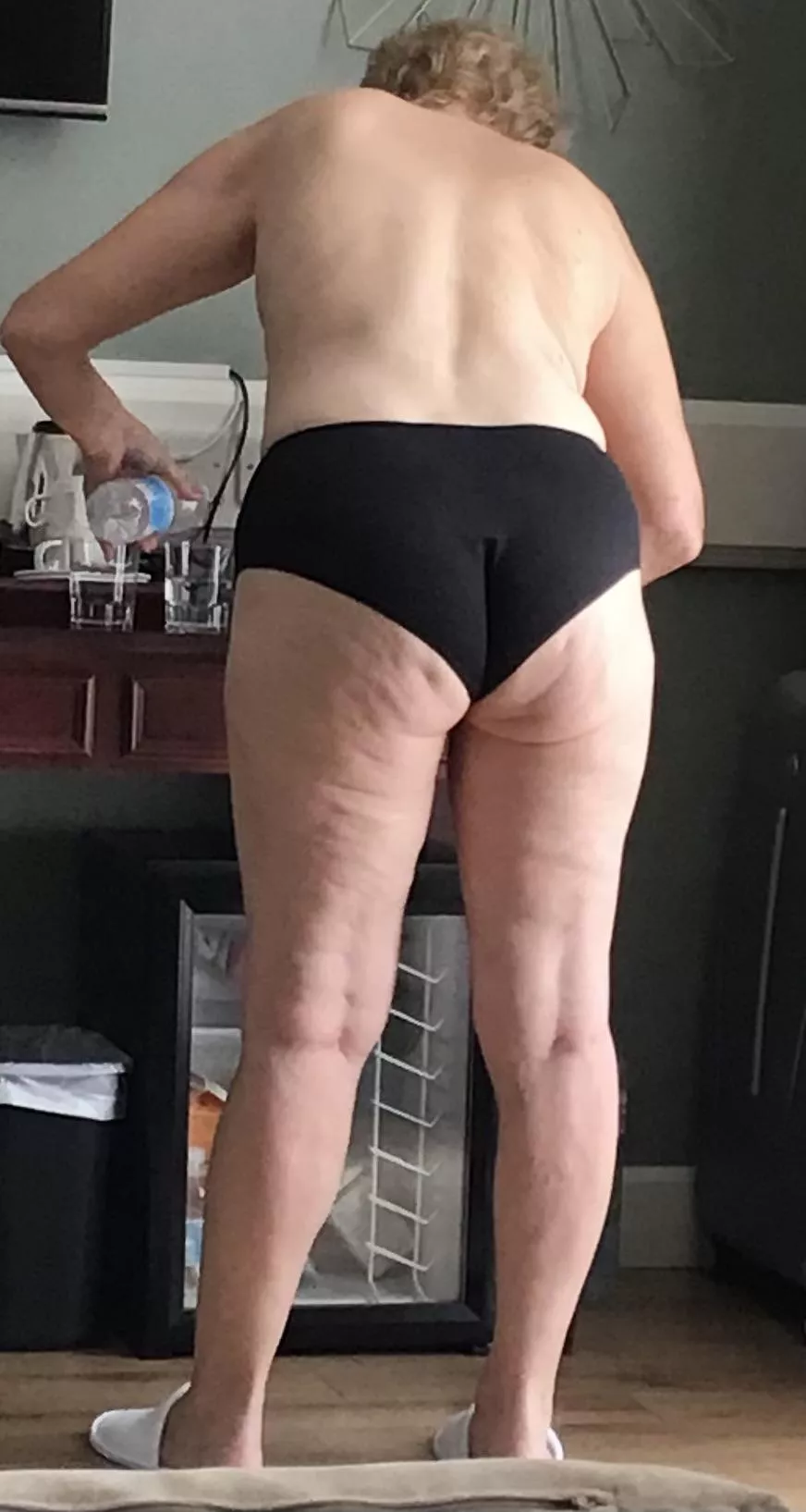 Gilf wife making a brew posted by Oldermale4u