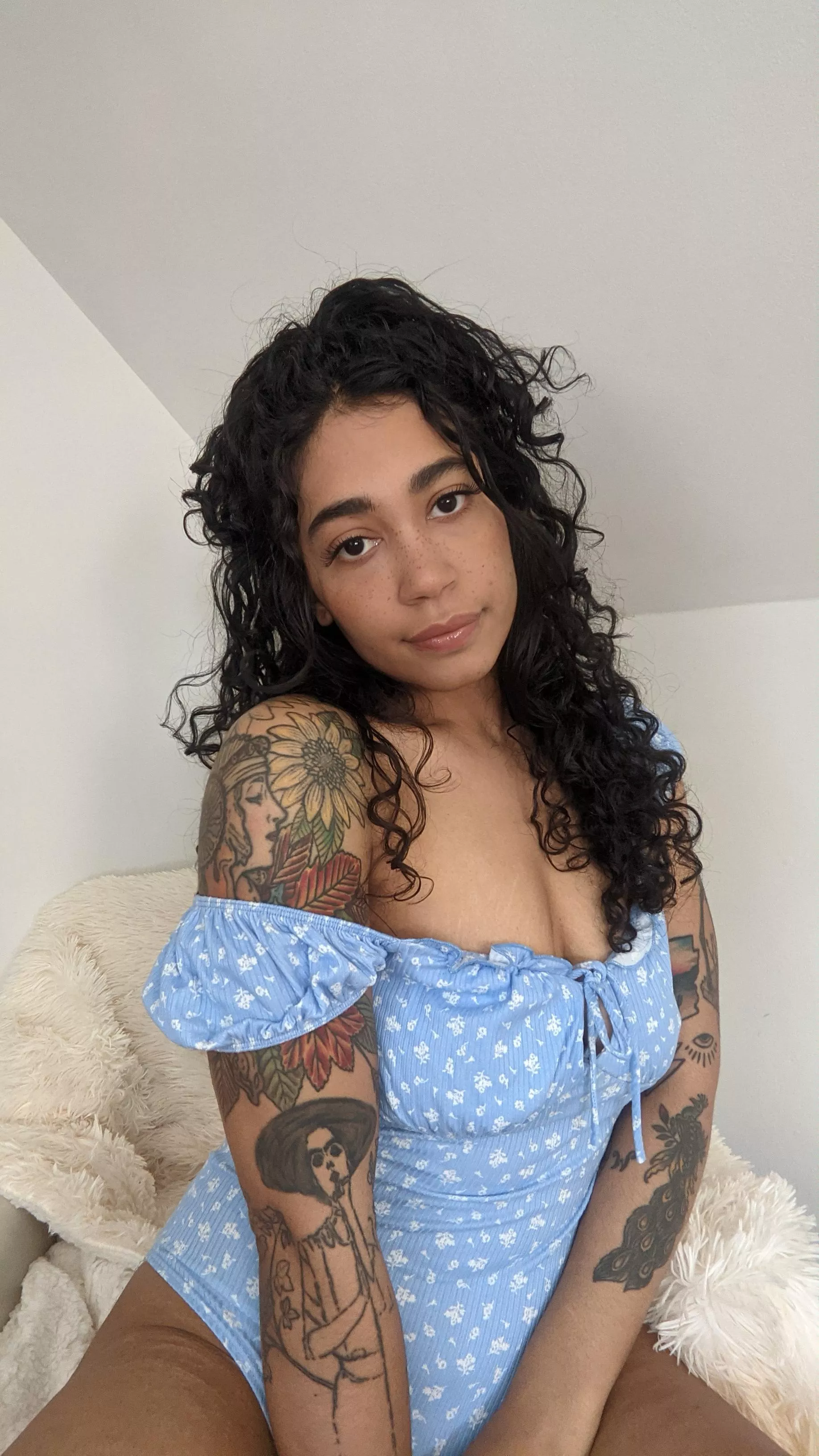 Good morning!! First time posting! Happy to be here with all my sexy curly people posted by TarooRooot