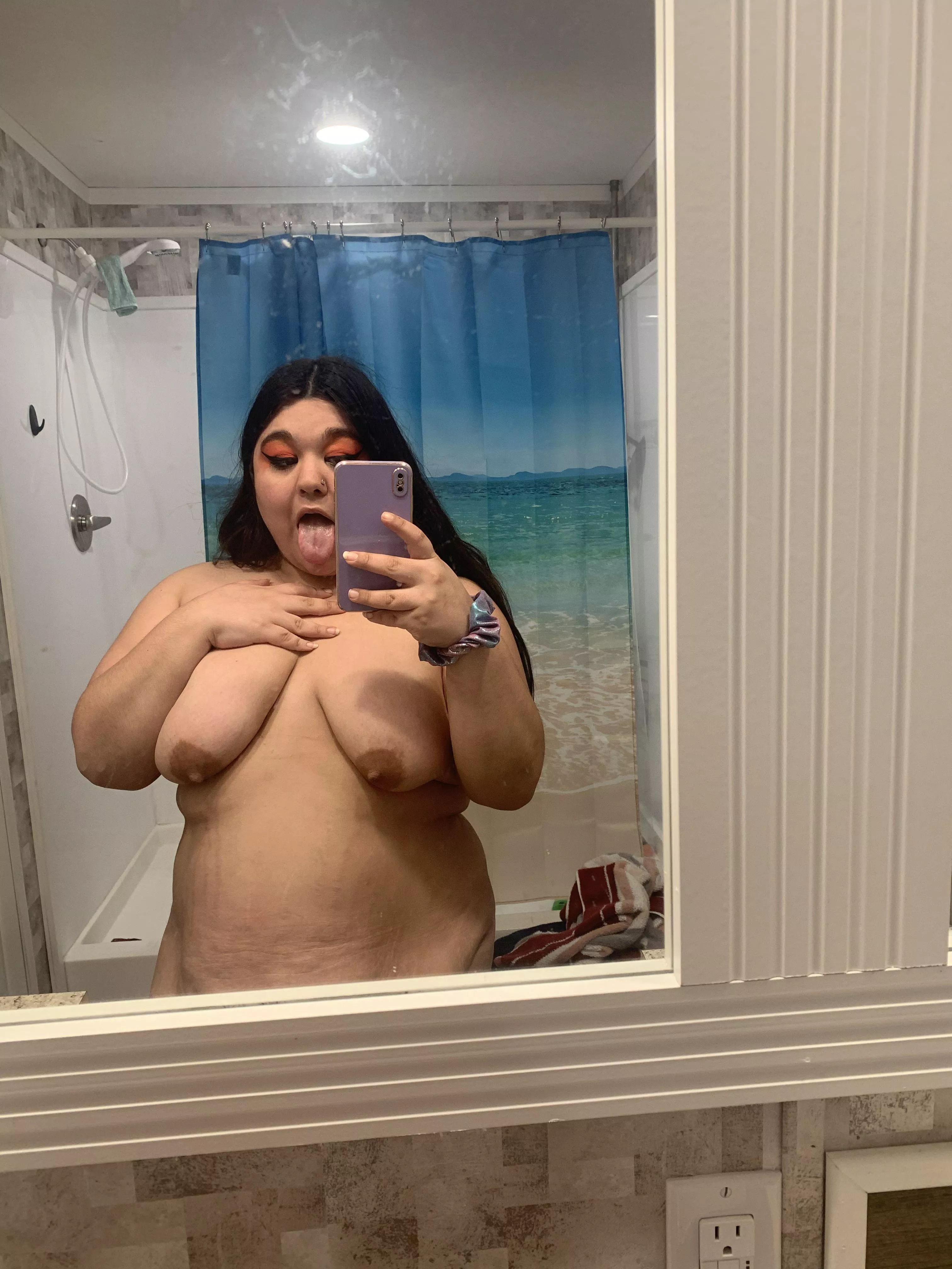 good morning reddit. need more people to talk to. ðŸ‘€ posted by bbwprincessbrianna