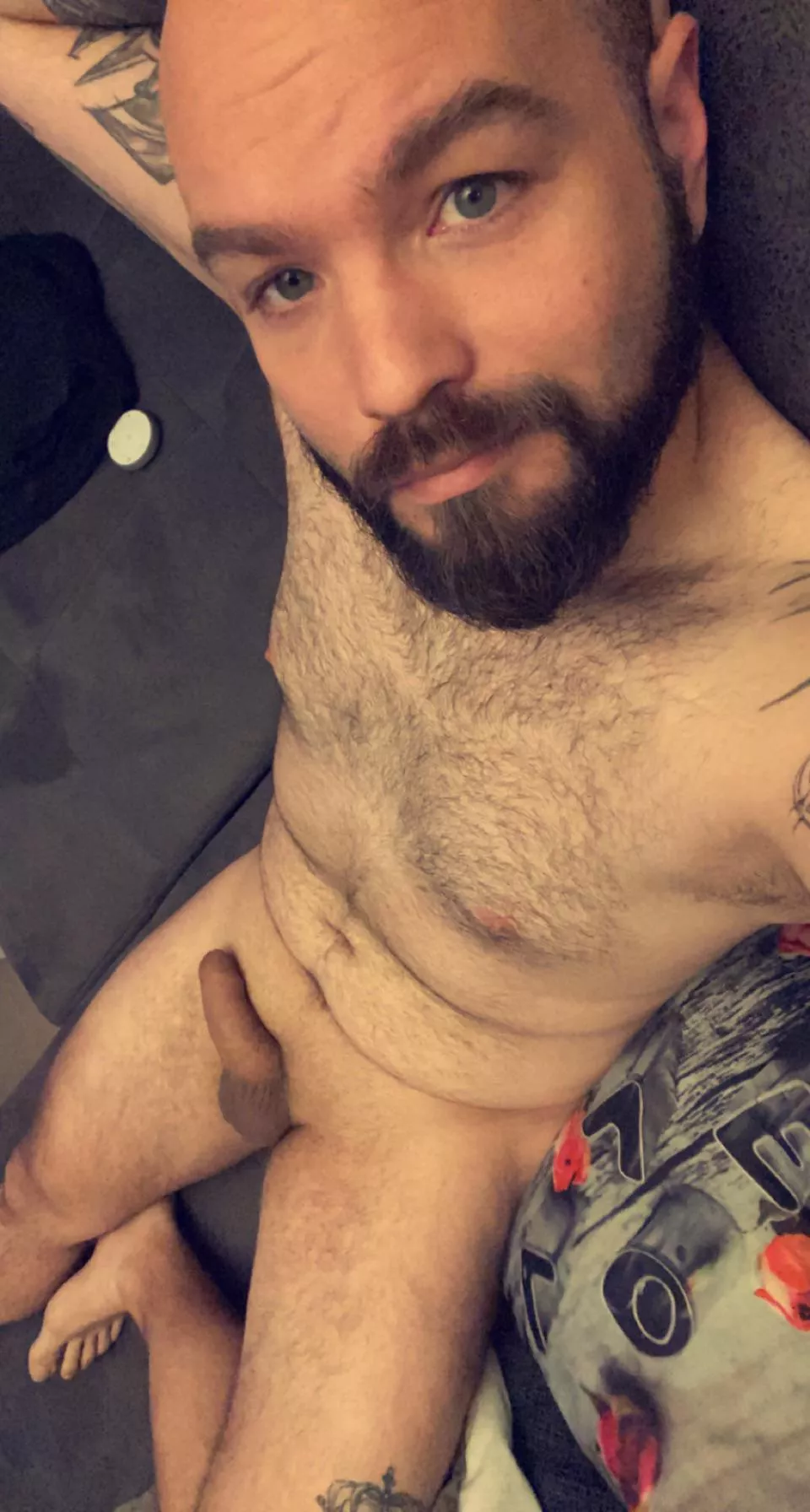 Goodmorning! What are you up to? [35M] posted by Arnvp