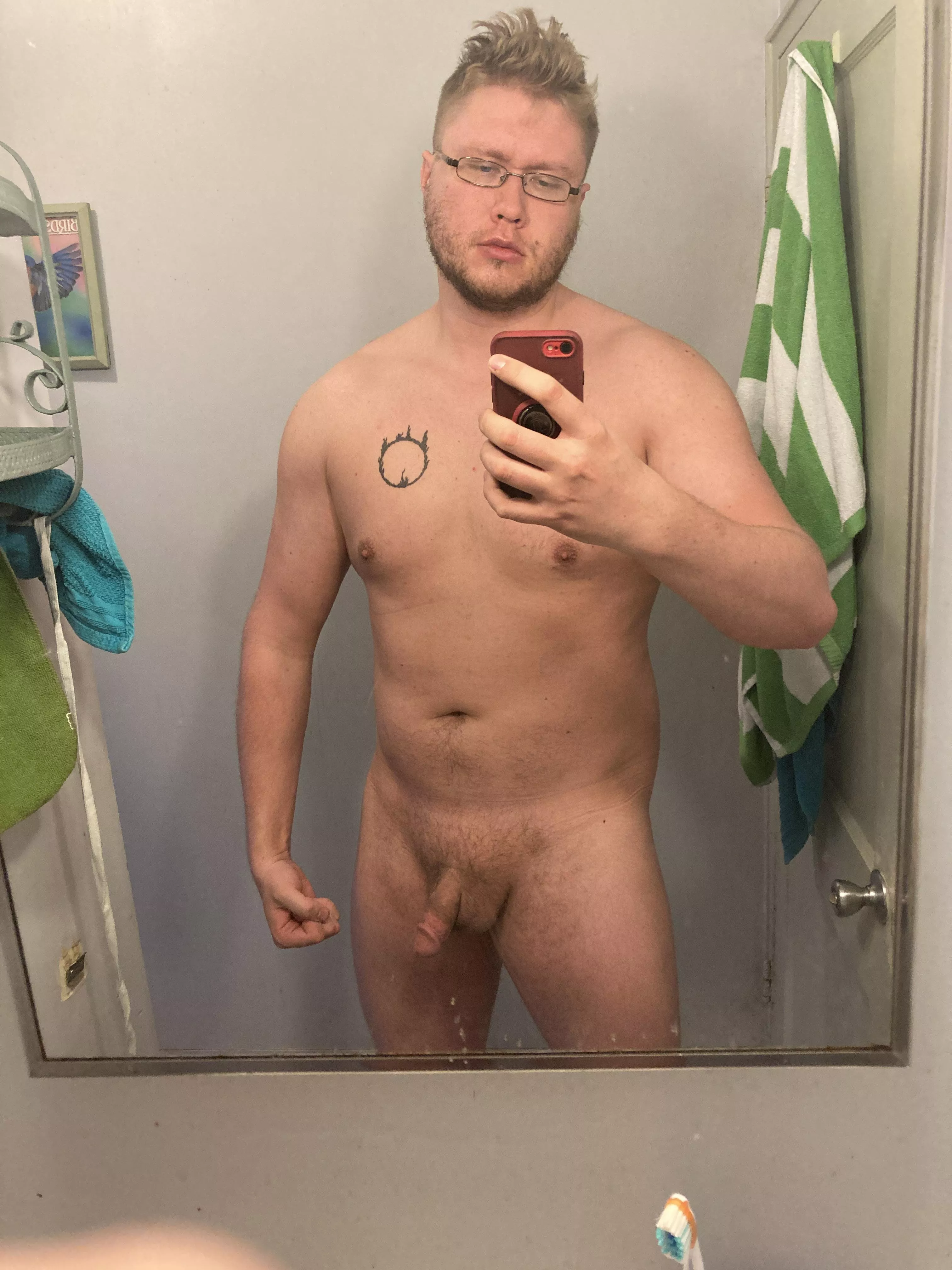 Got a fresh haircut and been feeling good about my body. posted by jockboychris