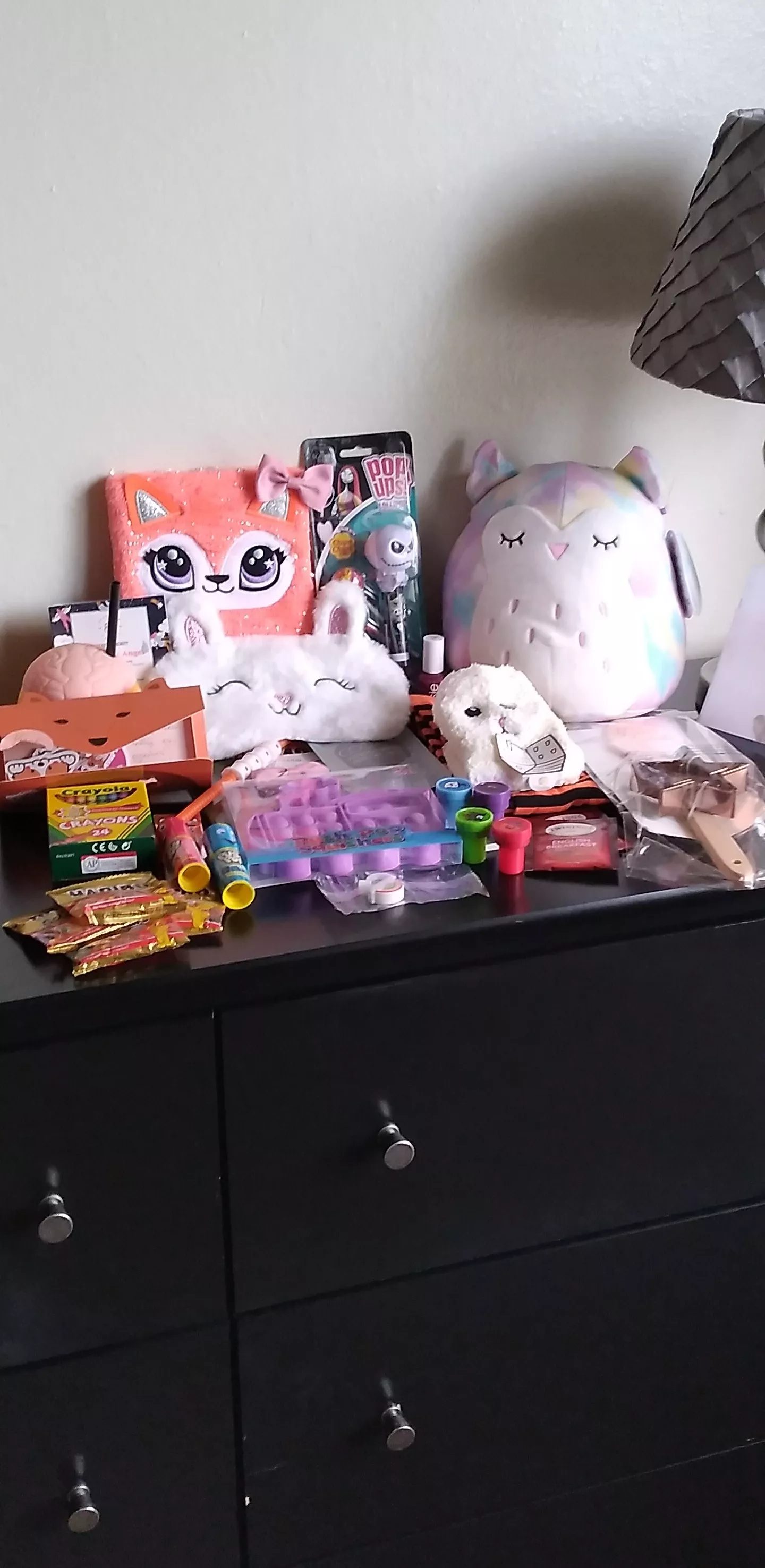 Got a mystery box off of etsy! Super happy with everything that came with it! Highly recommended 💝🎃 posted by shylilfox91