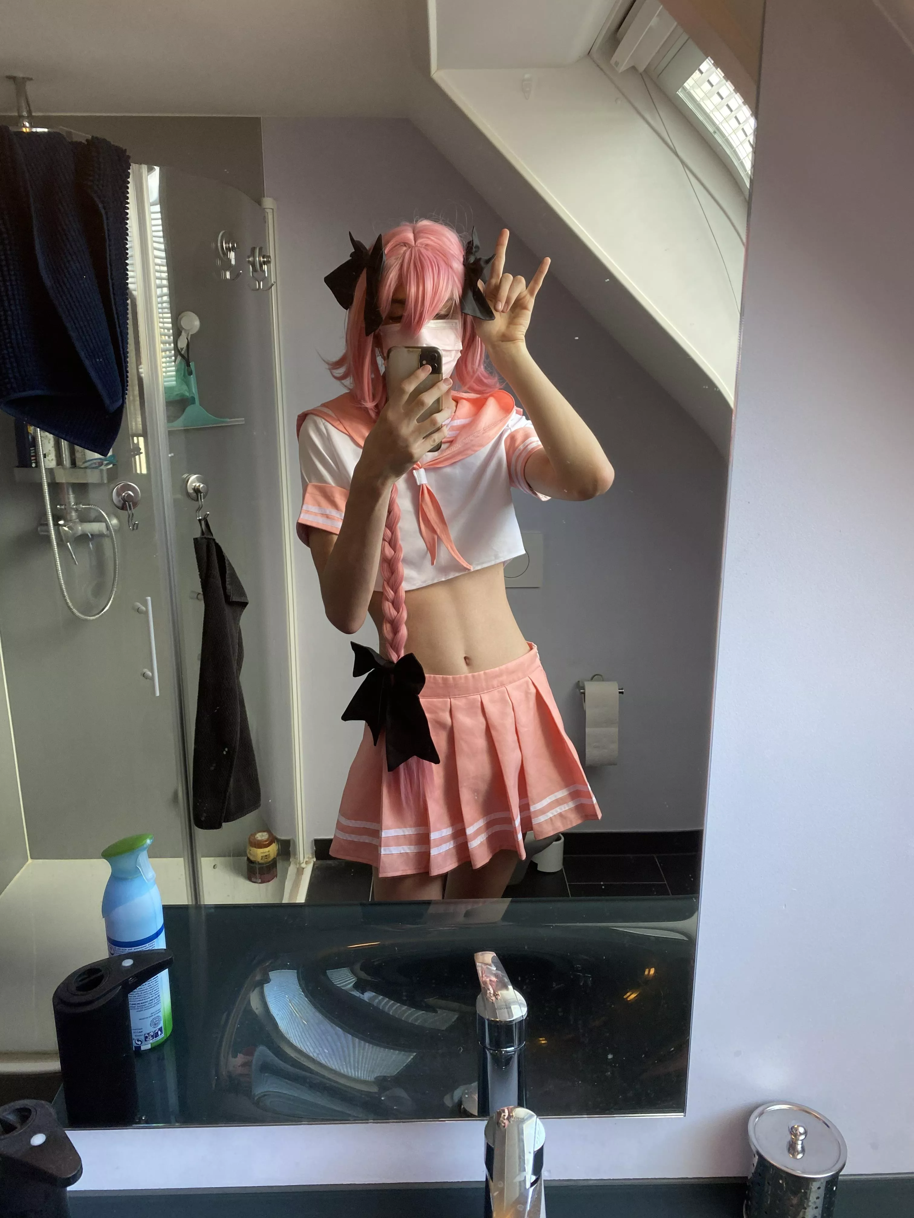 Got my astolfo cosplay!!! How do I look? OwO posted by Tomoko--Kuroki