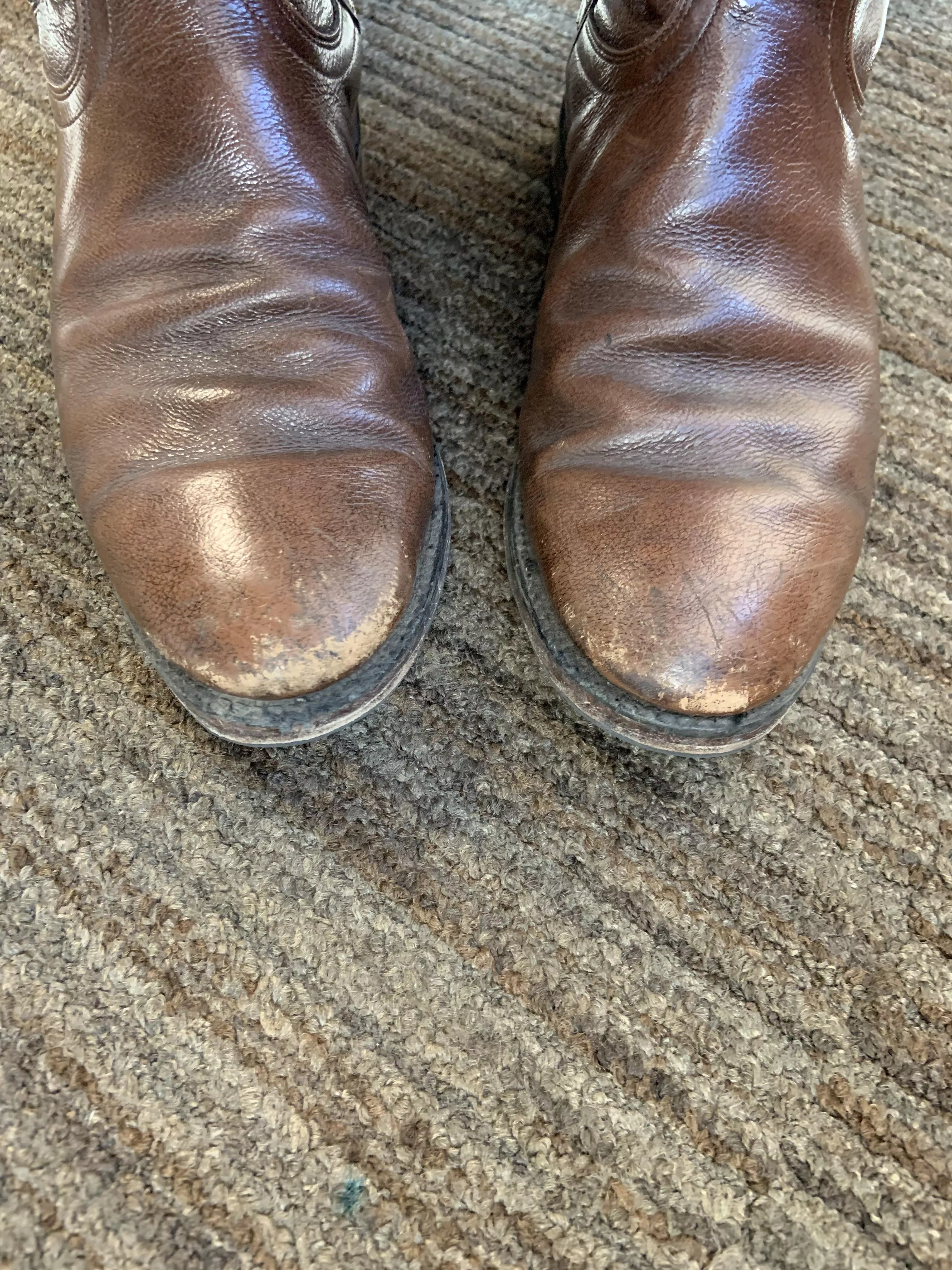 Got some toe wear on my leather Justin ropers. Any polish or dye recommendations? posted by thejewden