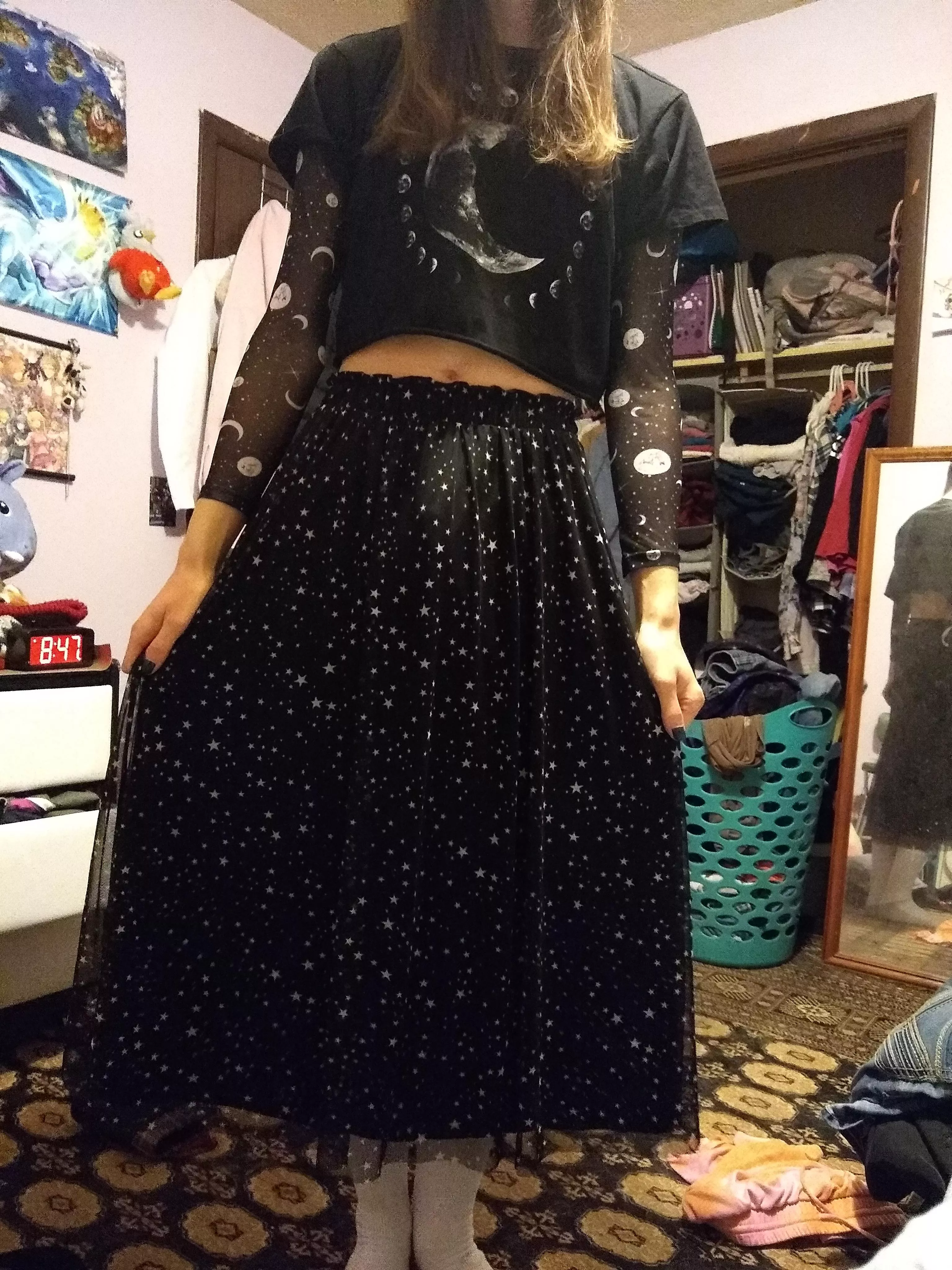 Got this nice flowy long skirt a while ago. I'm in absolute love with it ❤️ posted by Wateryfemboy