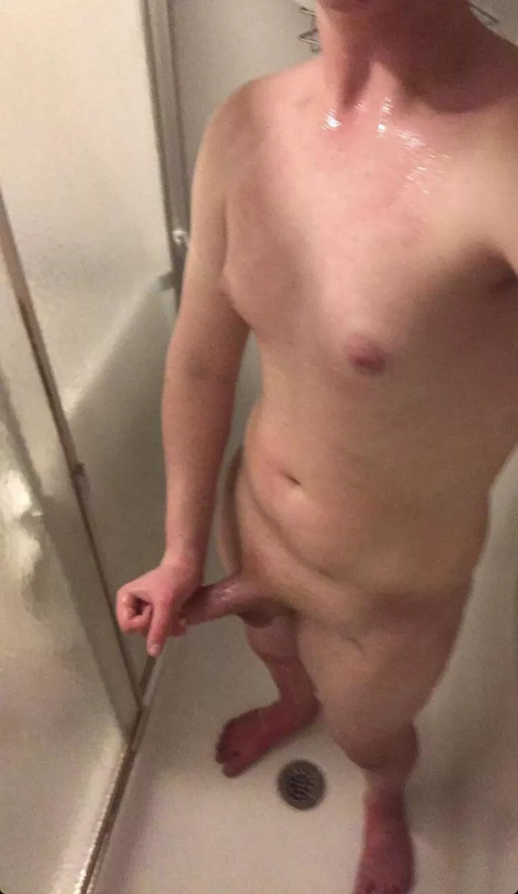 Got to love a nice shower posted by showerredcock