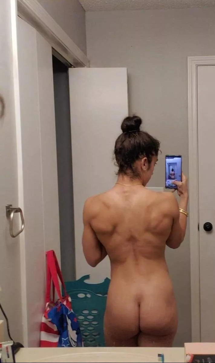 Gotta have a sexy back for spring. posted by OPcouple2021